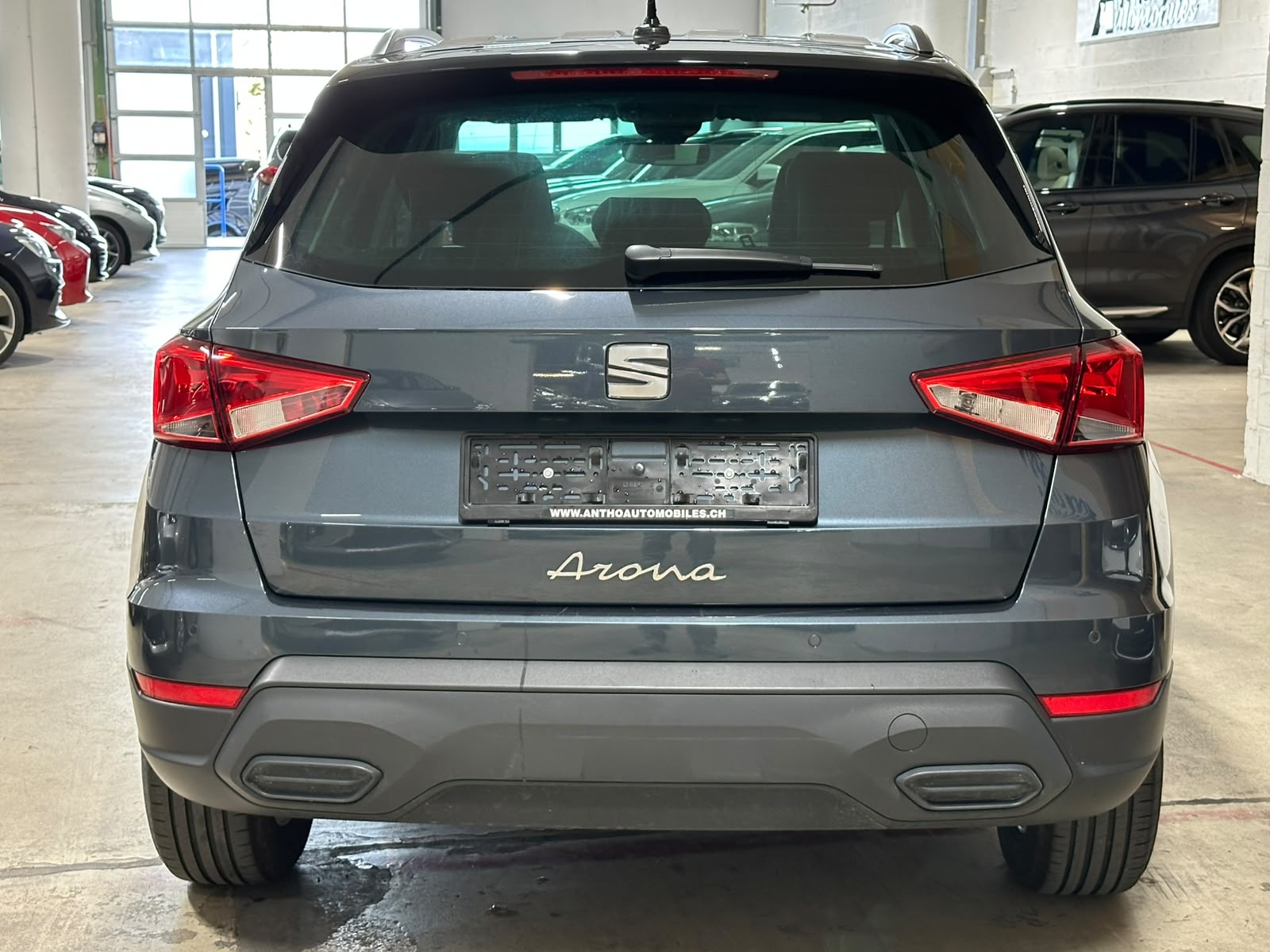 SEAT Arona 1.0 TSI Eco Style-image-4