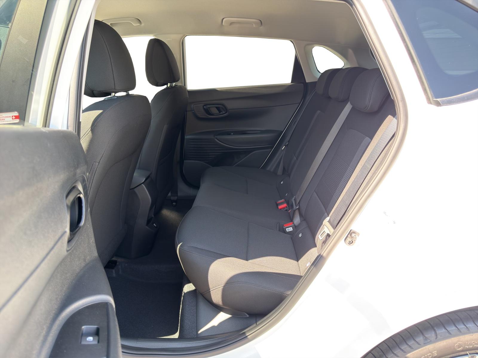 HYUNDAI i20 1.0 T-GDi Amplia Go-image-10