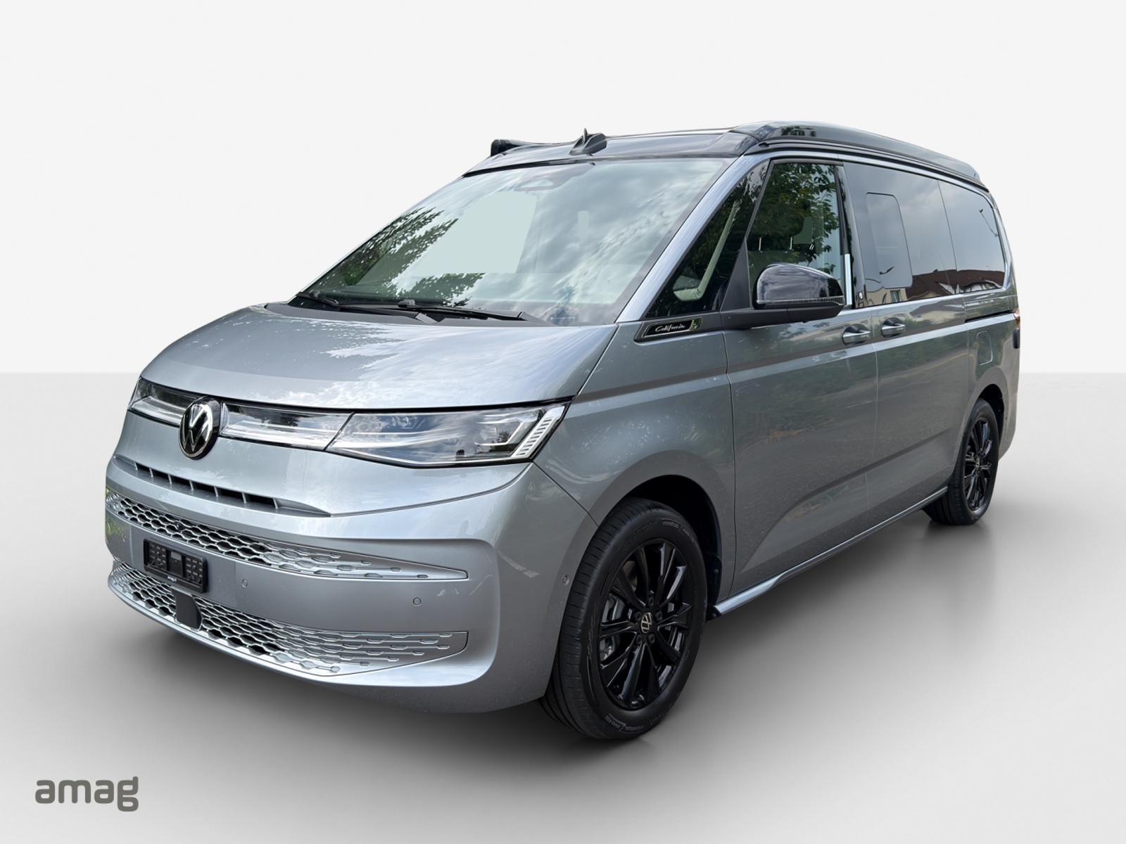 VW California 2.0 TDI Beach Tour-image-0
