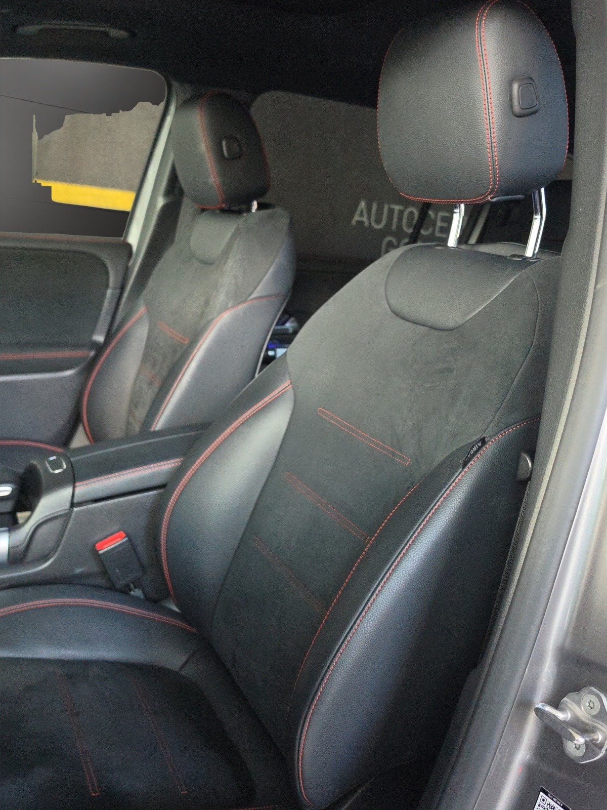 MERCEDES-BENZ EQB 350 AMG Line 4Matic-image-8