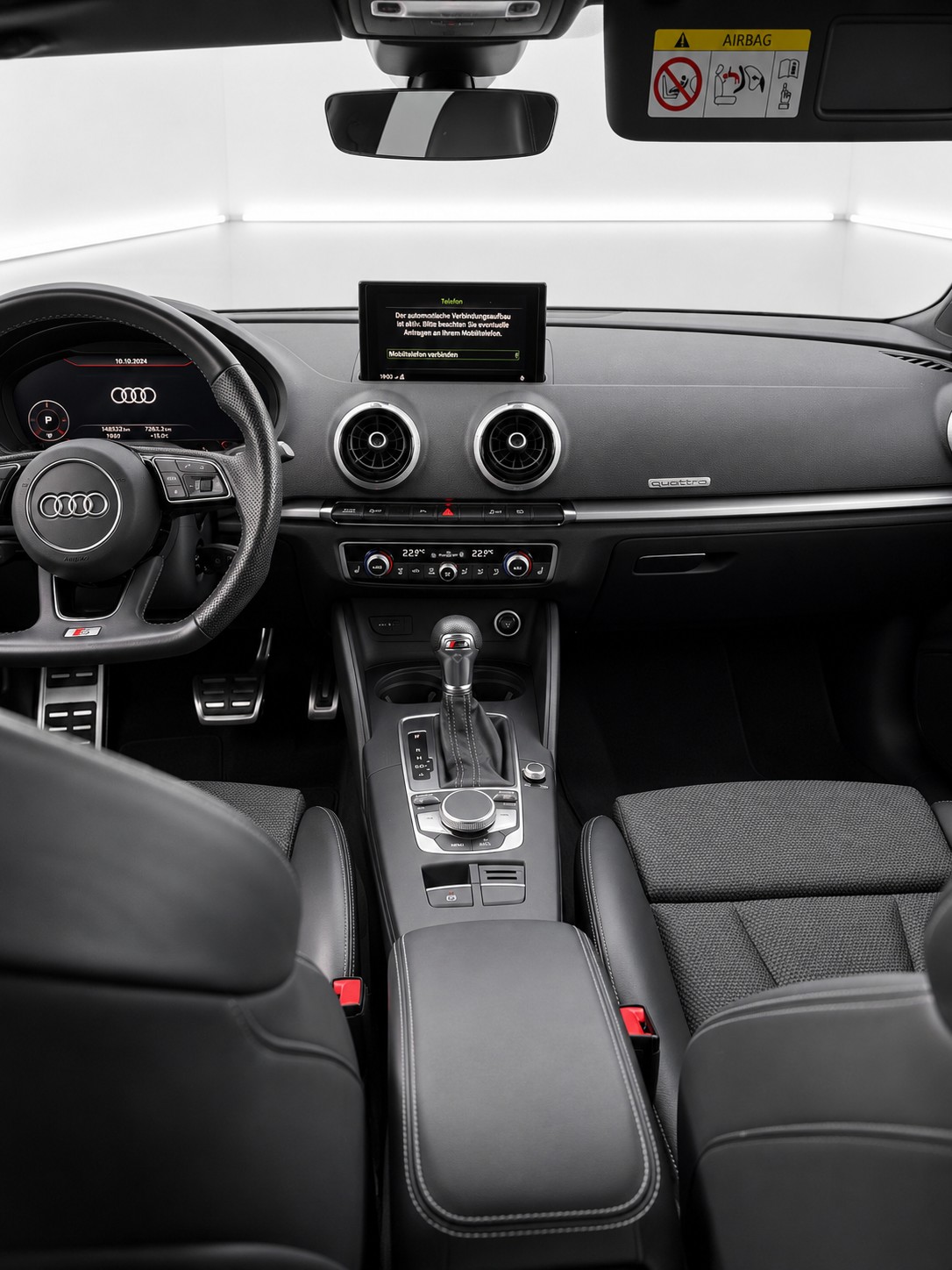 AUDI A3 Sportback 1.5 TFSI S-tronic Sport-image-6