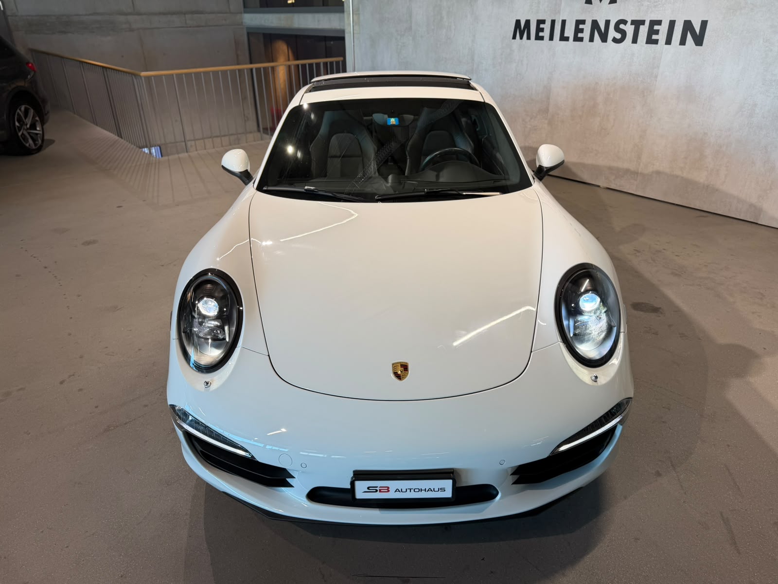 PORSCHE 911 Carrera 4S PDK (CH)-image-4