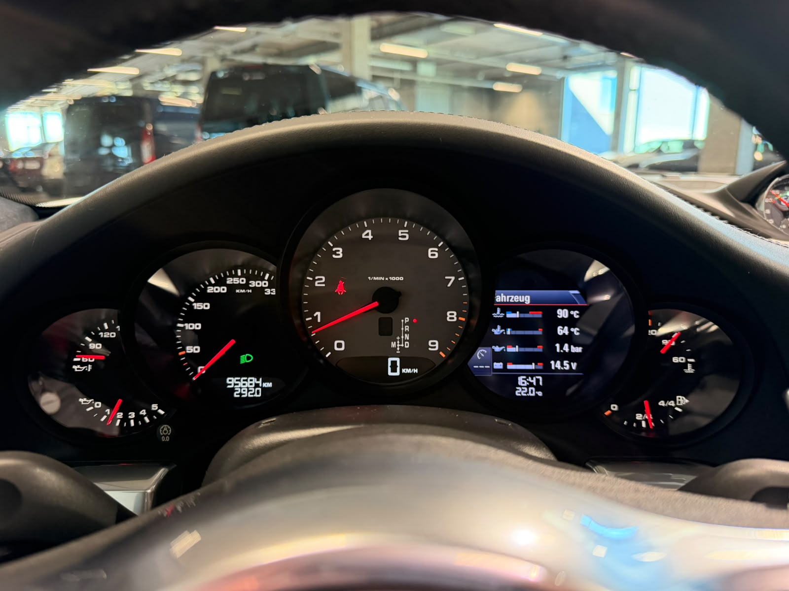 PORSCHE 911 Carrera 4S PDK (CH)-image-26