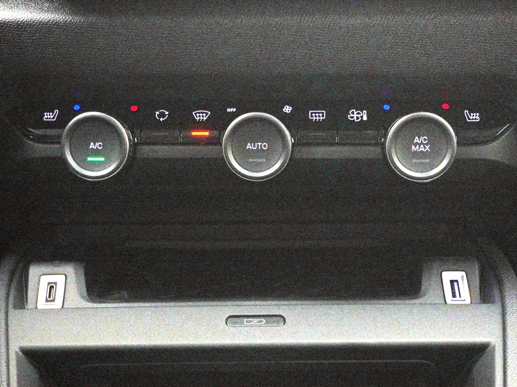 CITROEN C4 1.2 Hybrid Max-image-17