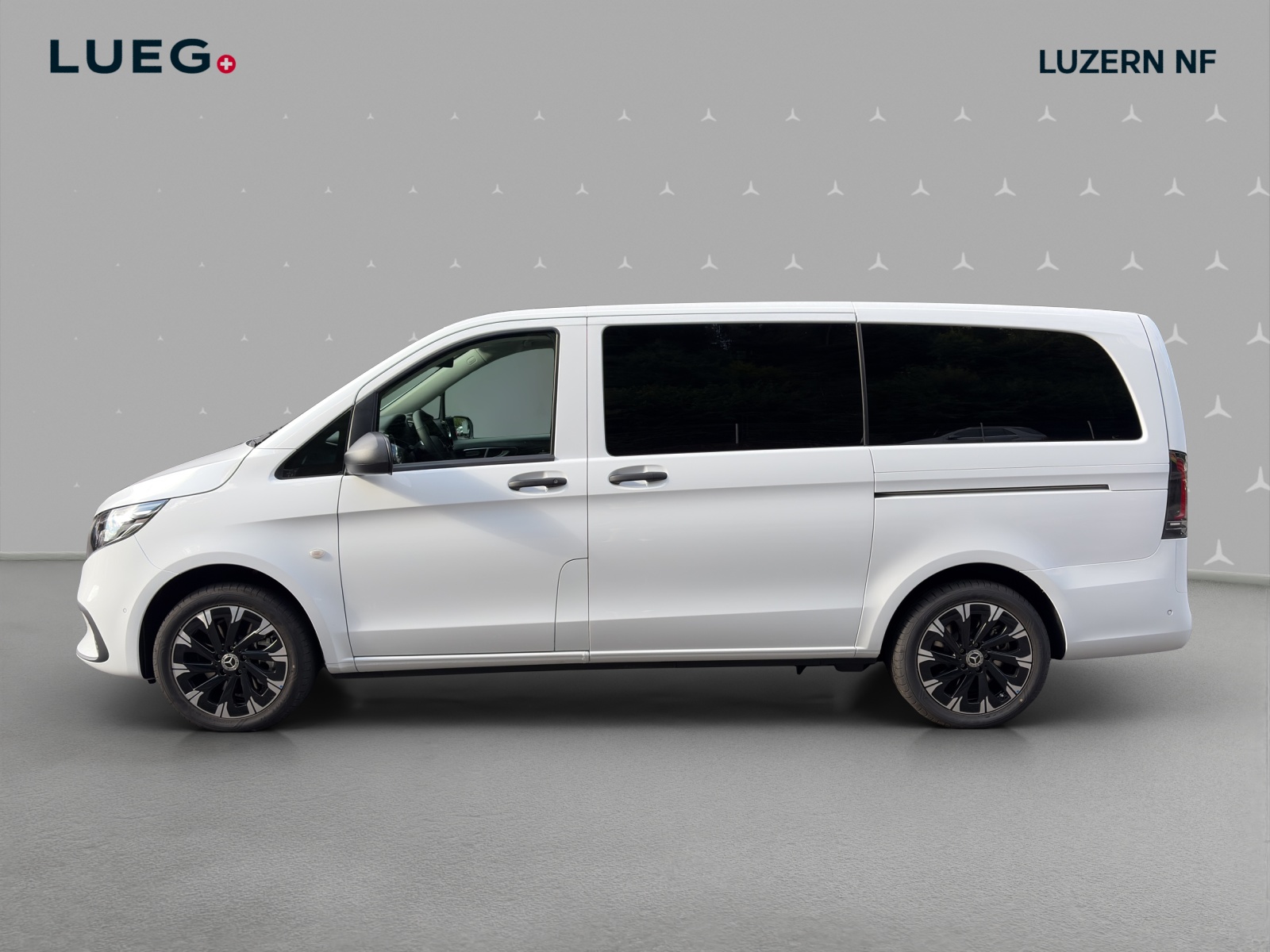MERCEDES-BENZ Vito 116 CDI Lang Tourer FAMILY 4M Select-image-1
