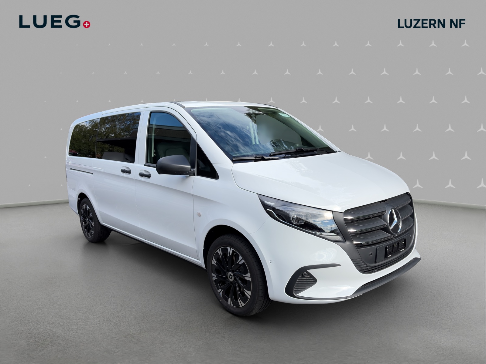 MERCEDES-BENZ Vito 116 CDI Lang Tourer FAMILY 4M Select-image-4