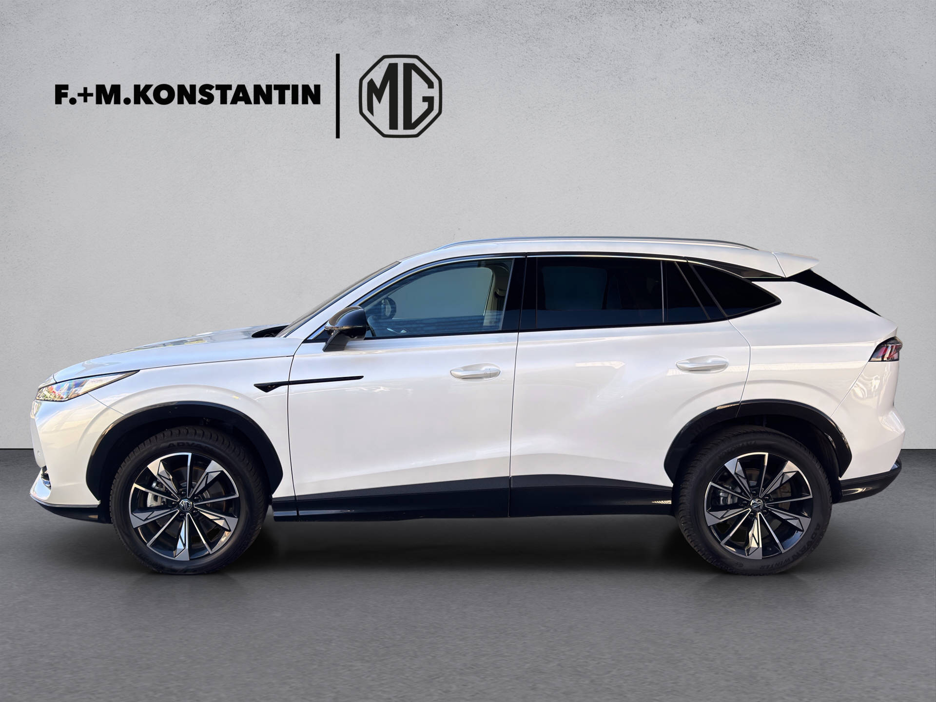 MG HS 1.5 Hybrid Luxury-image-0