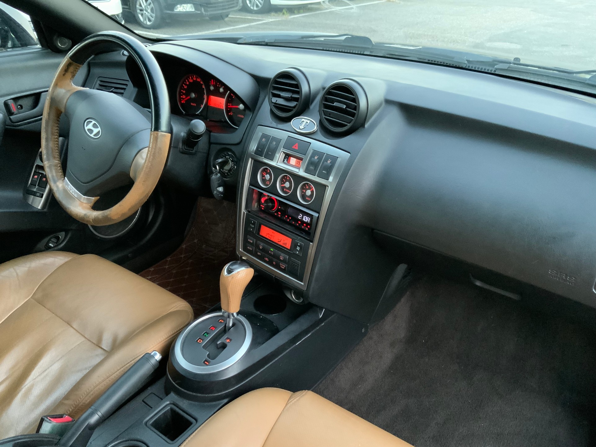 HYUNDAI Coupé 2.7 24V FX Automatic-image-11