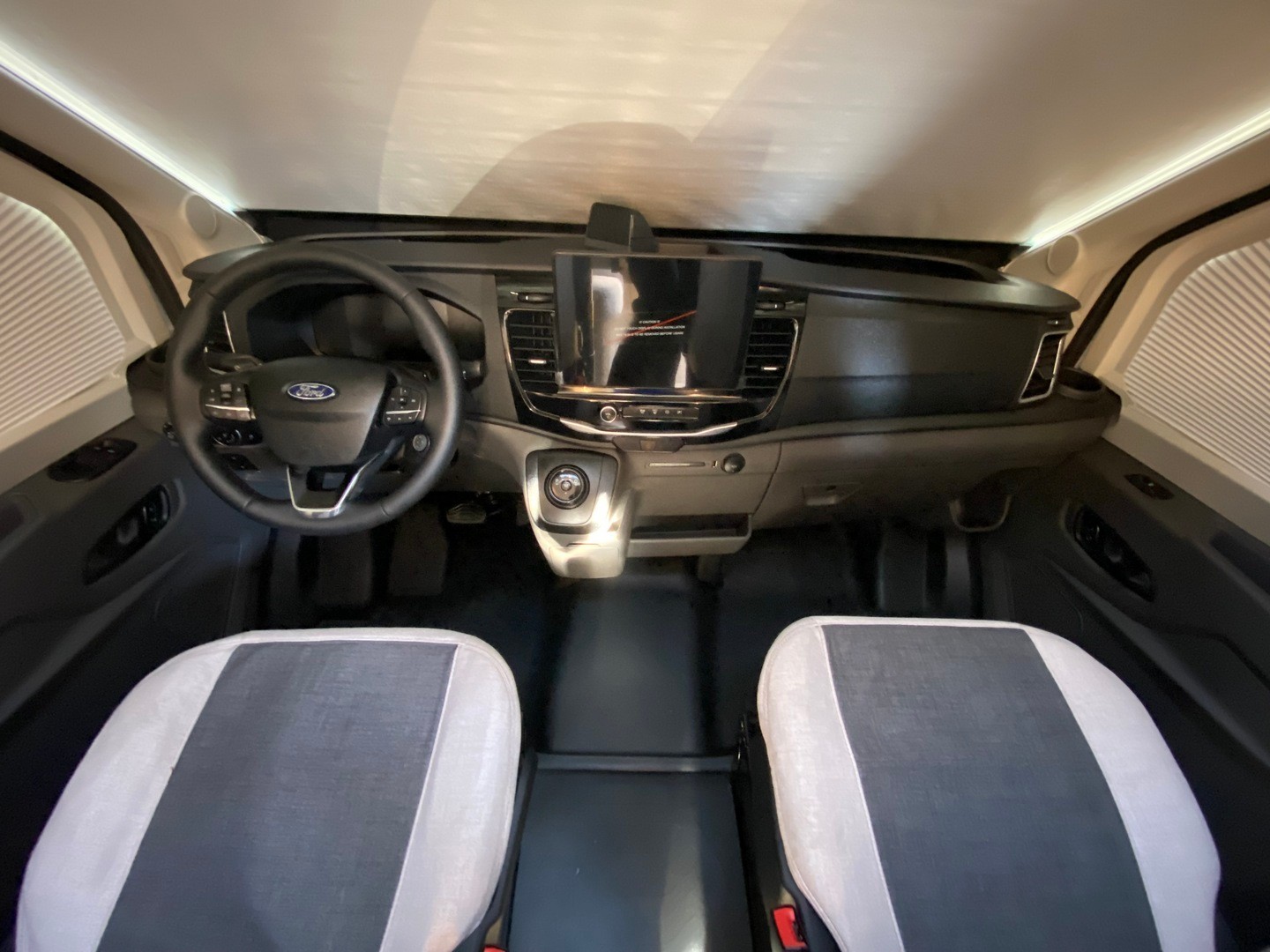 ROLLER TEAM Kronos Fit 294 TL, Ford Transit 2.0TDCi 165PS Automat-image-15