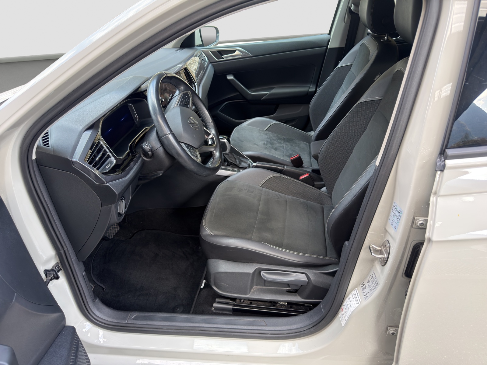 VW Polo 1.0 TSI Style DSG-image-5