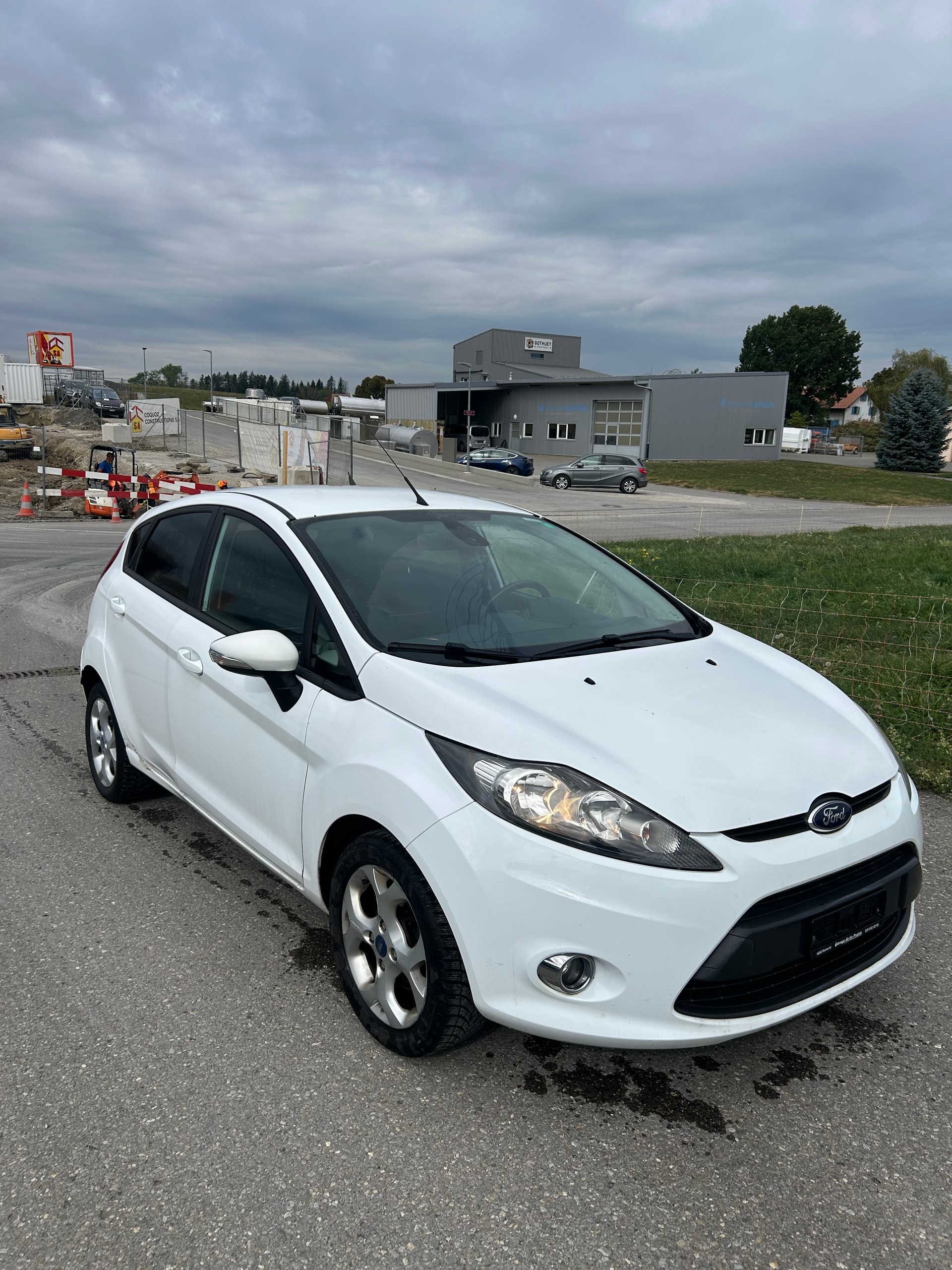 FORD Fiesta 1.4 16V Trend+-image-1