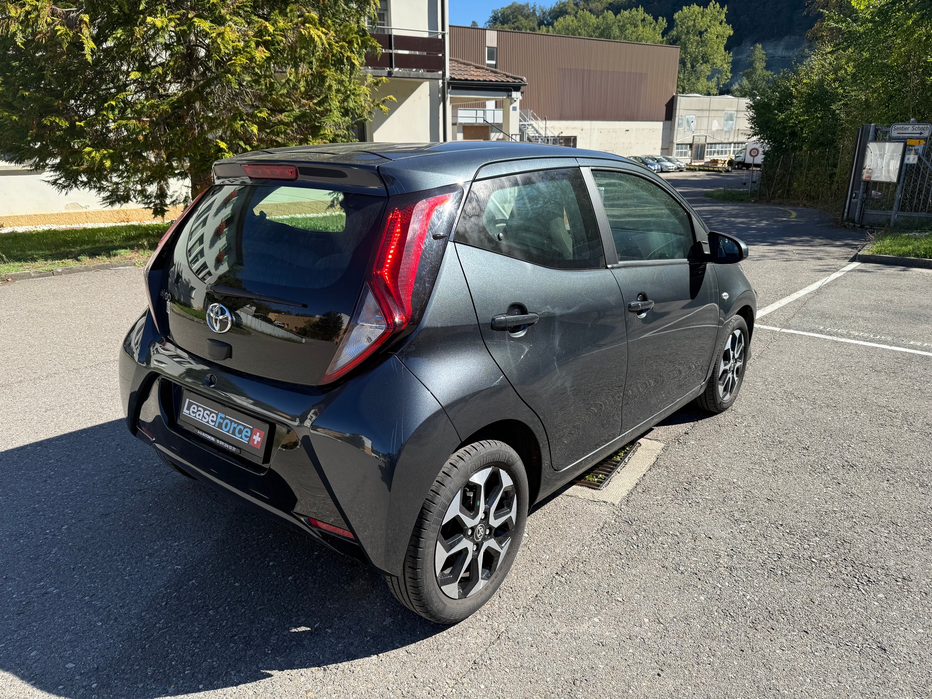 TOYOTA Aygo 1.0 VVT-i X-shift Trend-image-5