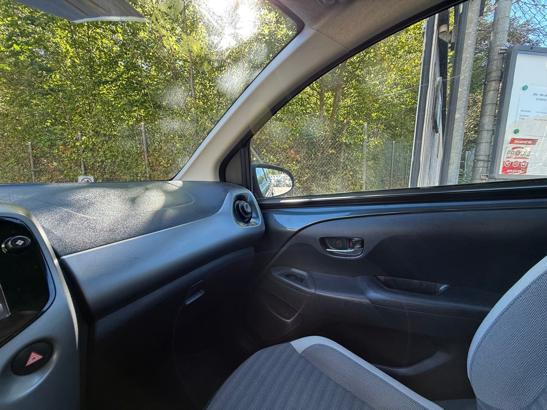 TOYOTA Aygo 1.0 VVT-i X-shift Trend-image-25
