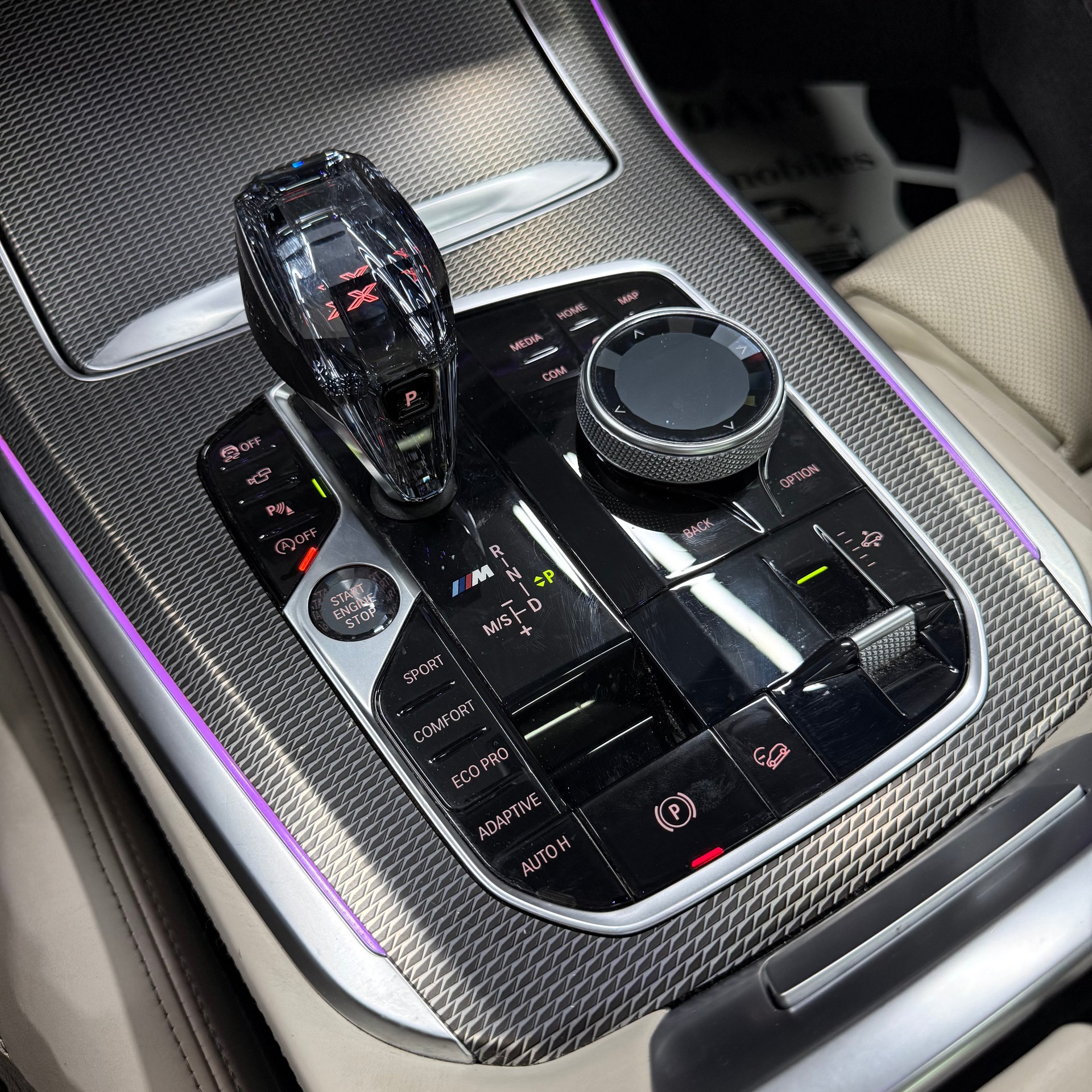 BMW X5 xDrive M50d Steptronic-image-17