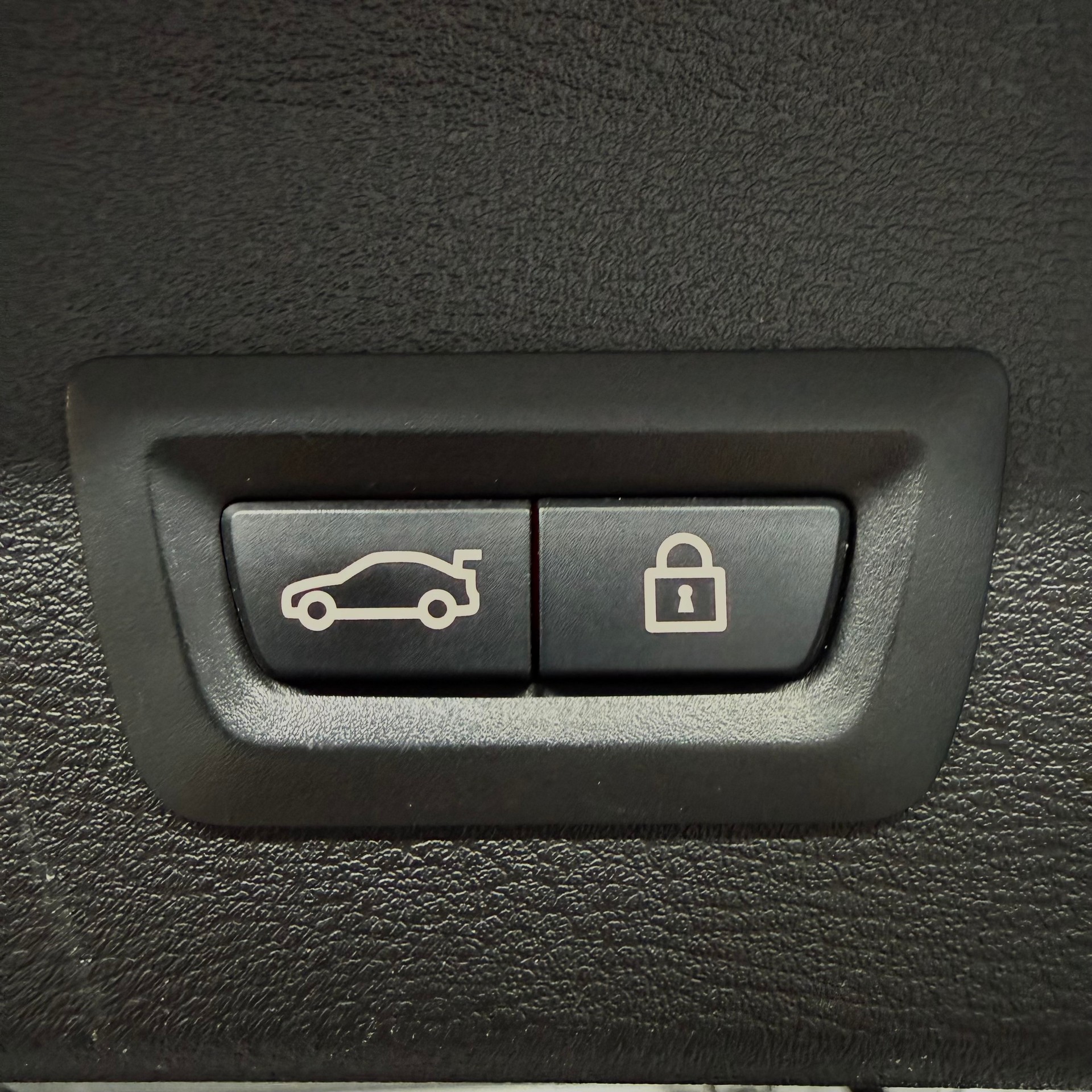BMW X5 xDrive M50d Steptronic-image-13