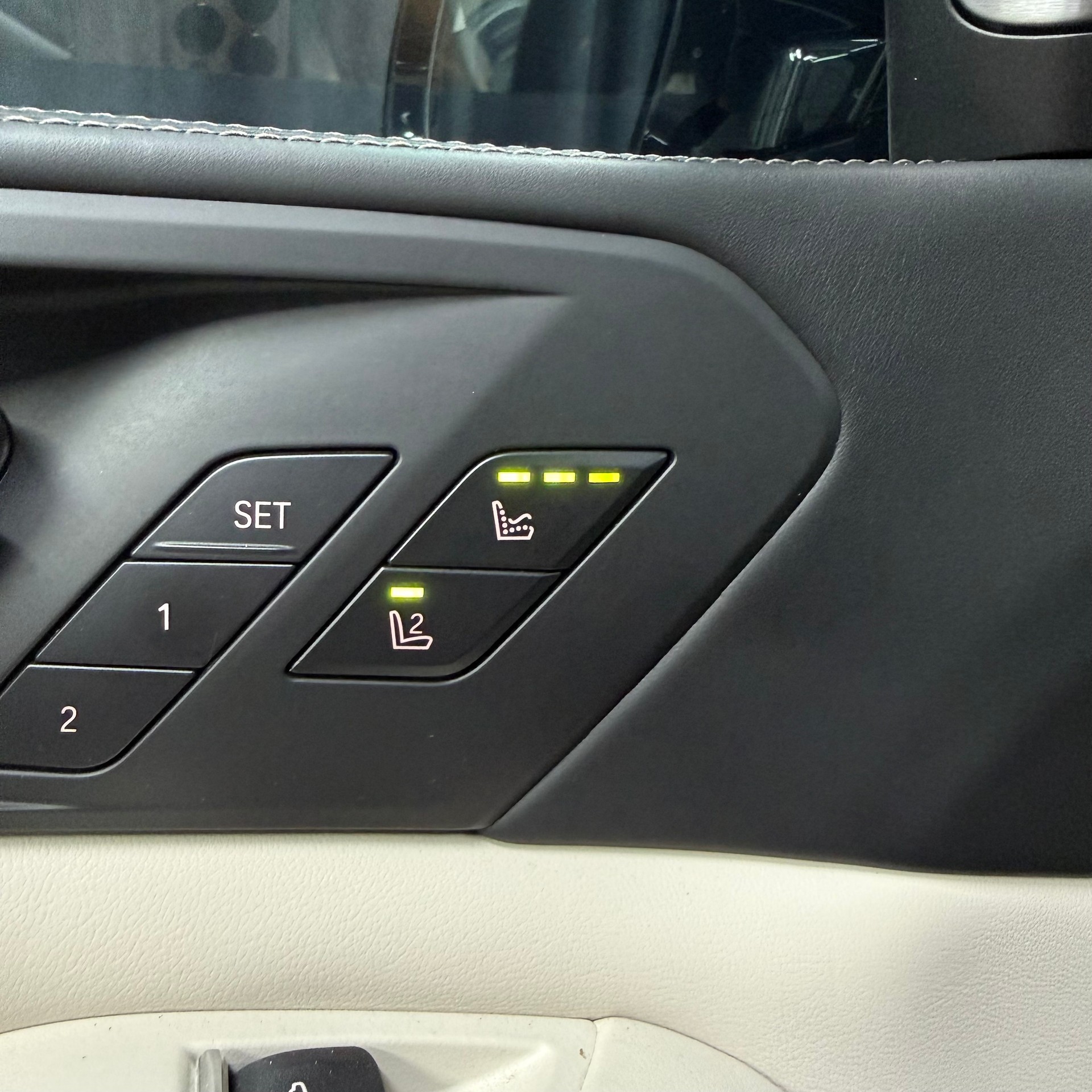 BMW X5 xDrive M50d Steptronic-image-22