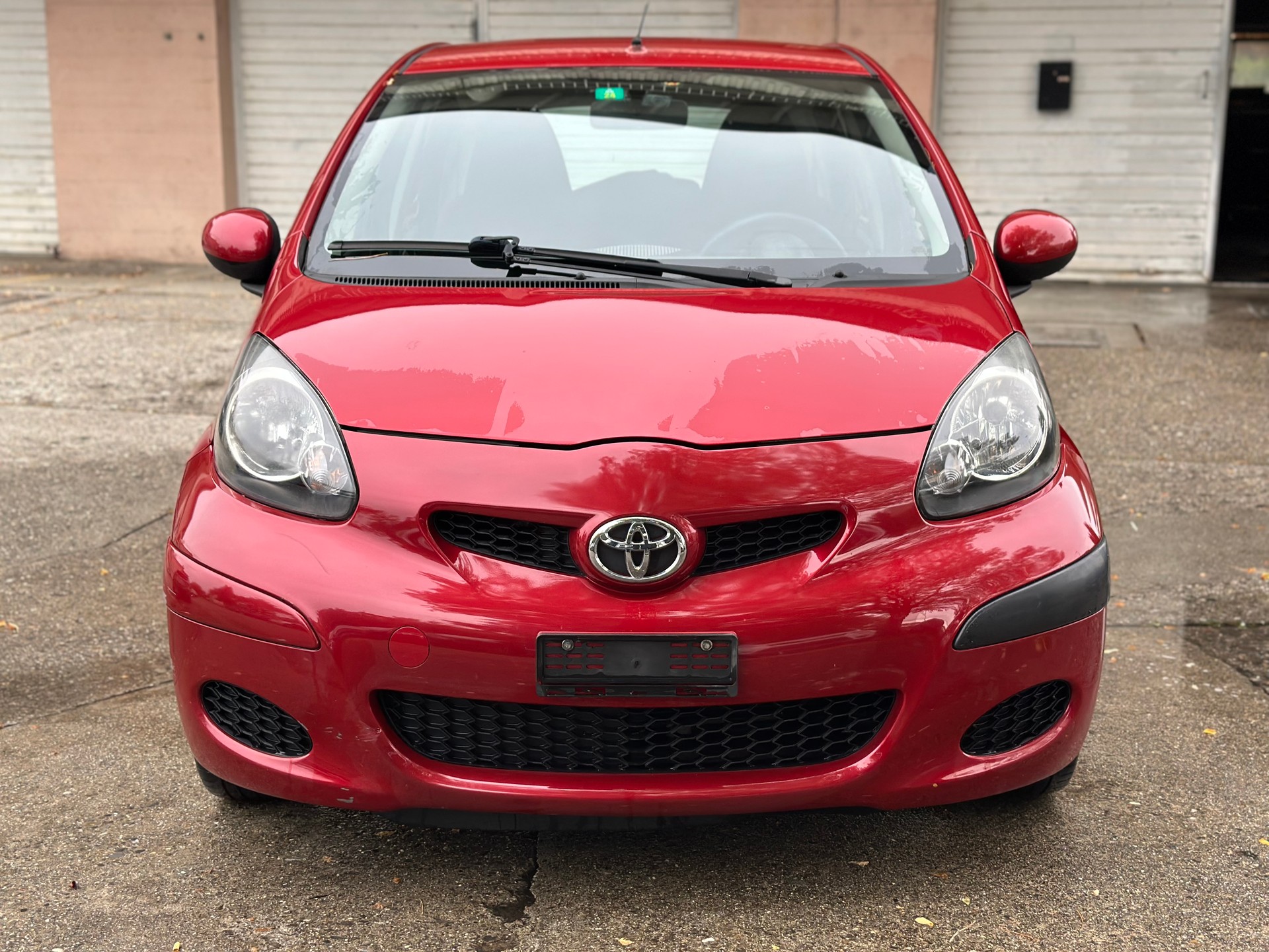 TOYOTA Aygo 1.0 Linea Sol-image-0