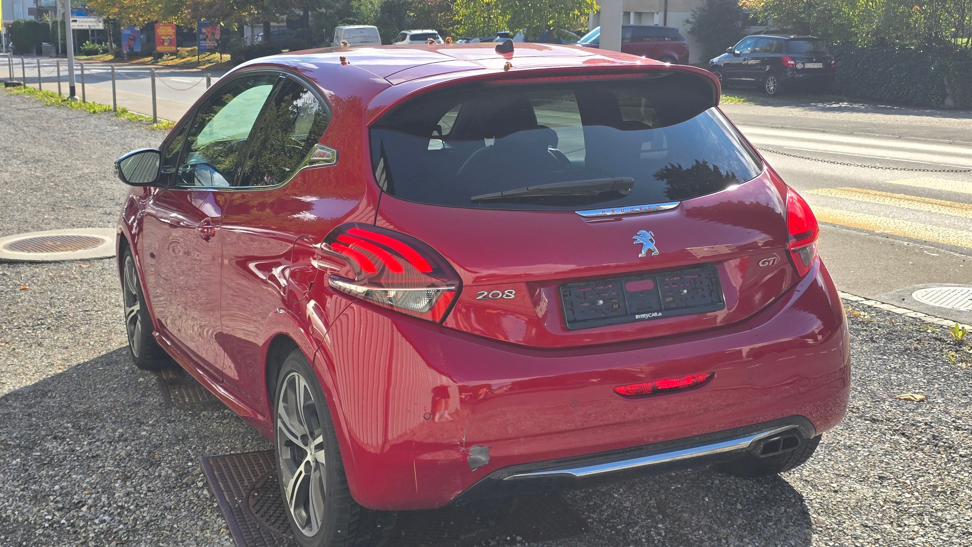 PEUGEOT 208 1.6 Turbo GTi-image-4