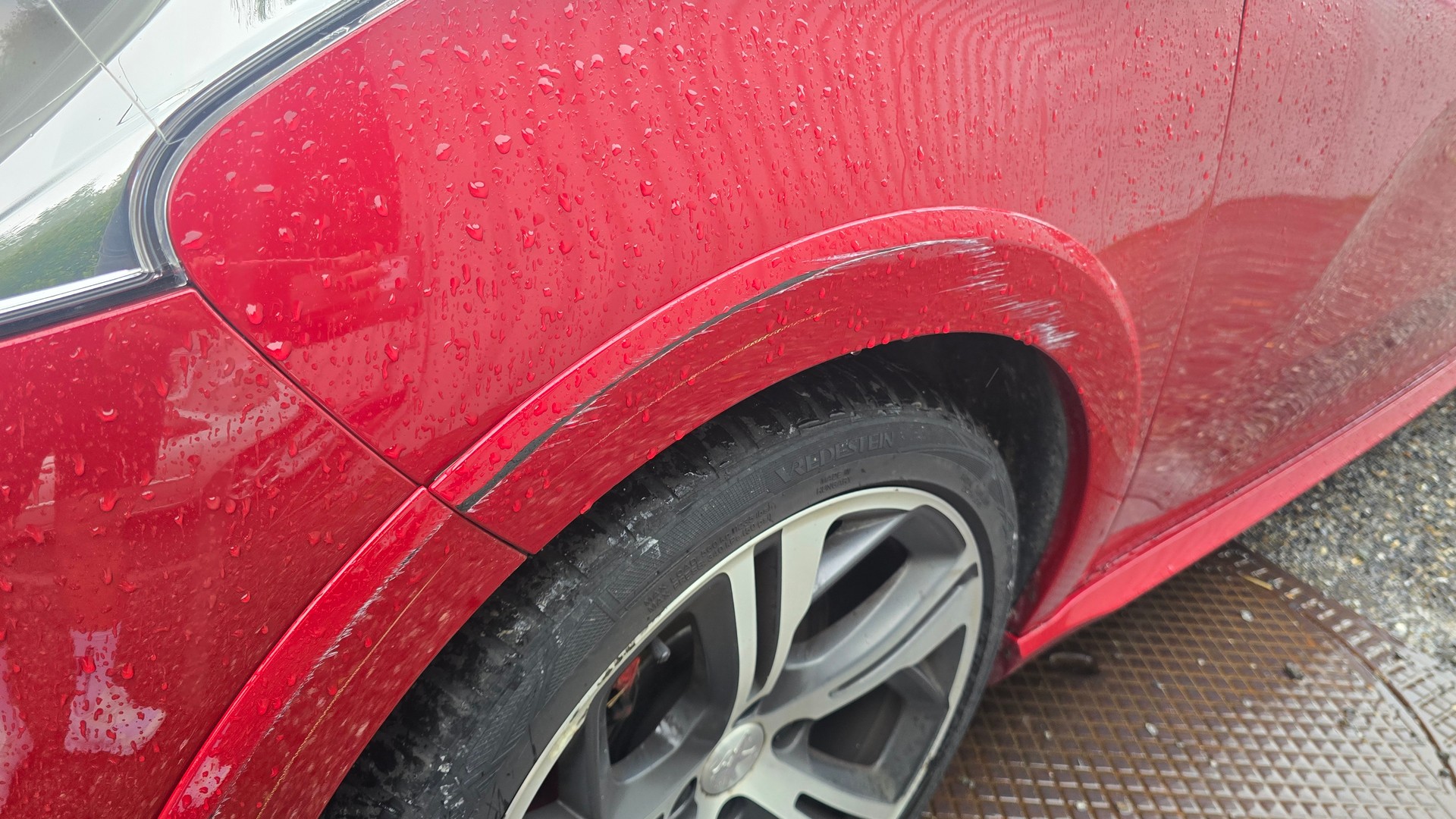 PEUGEOT 208 1.6 Turbo GTi-image-11