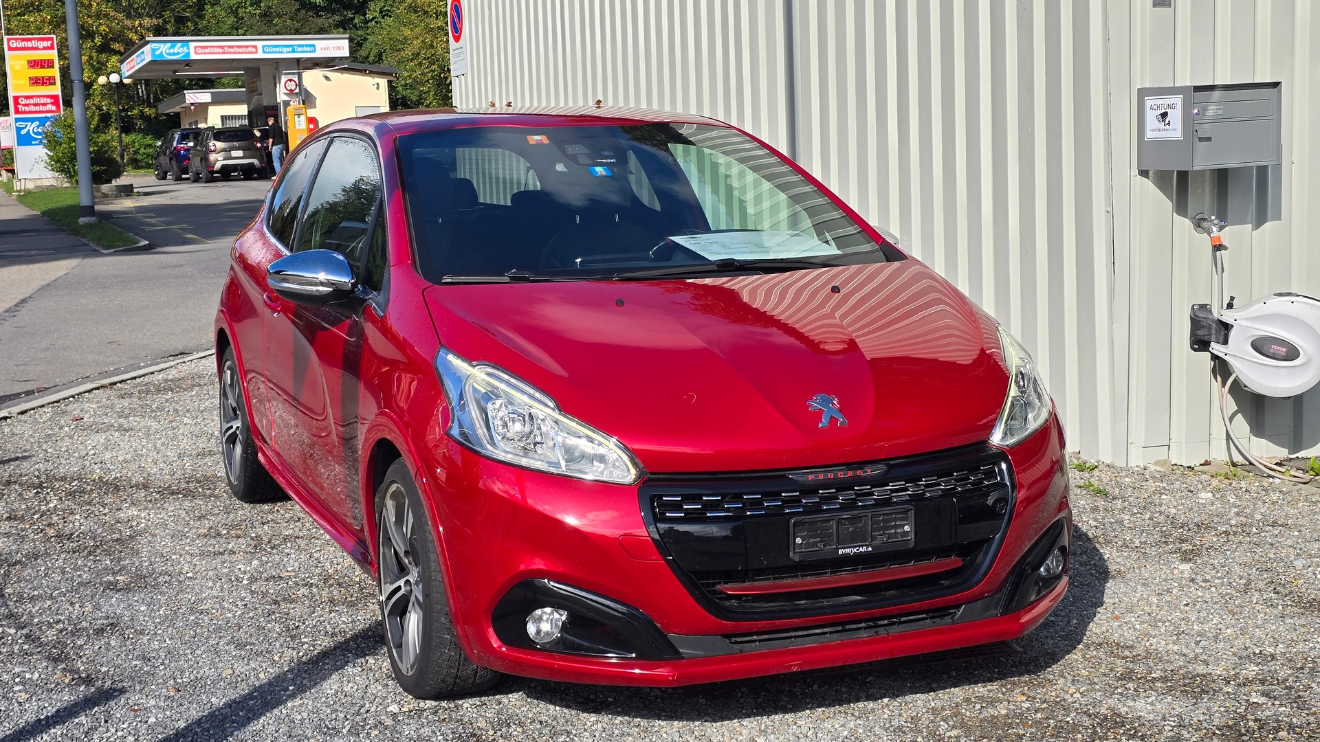 PEUGEOT 208 1.6 Turbo GTi-image-2