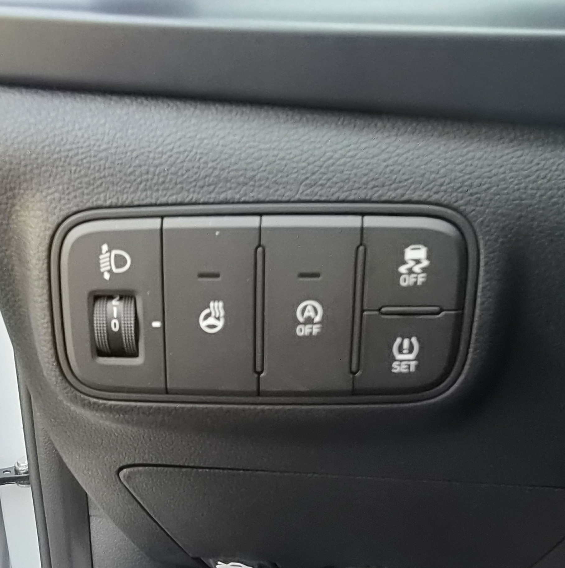 HYUNDAI i20 1.0 T-GDi Amplia GO! DCT-image-15