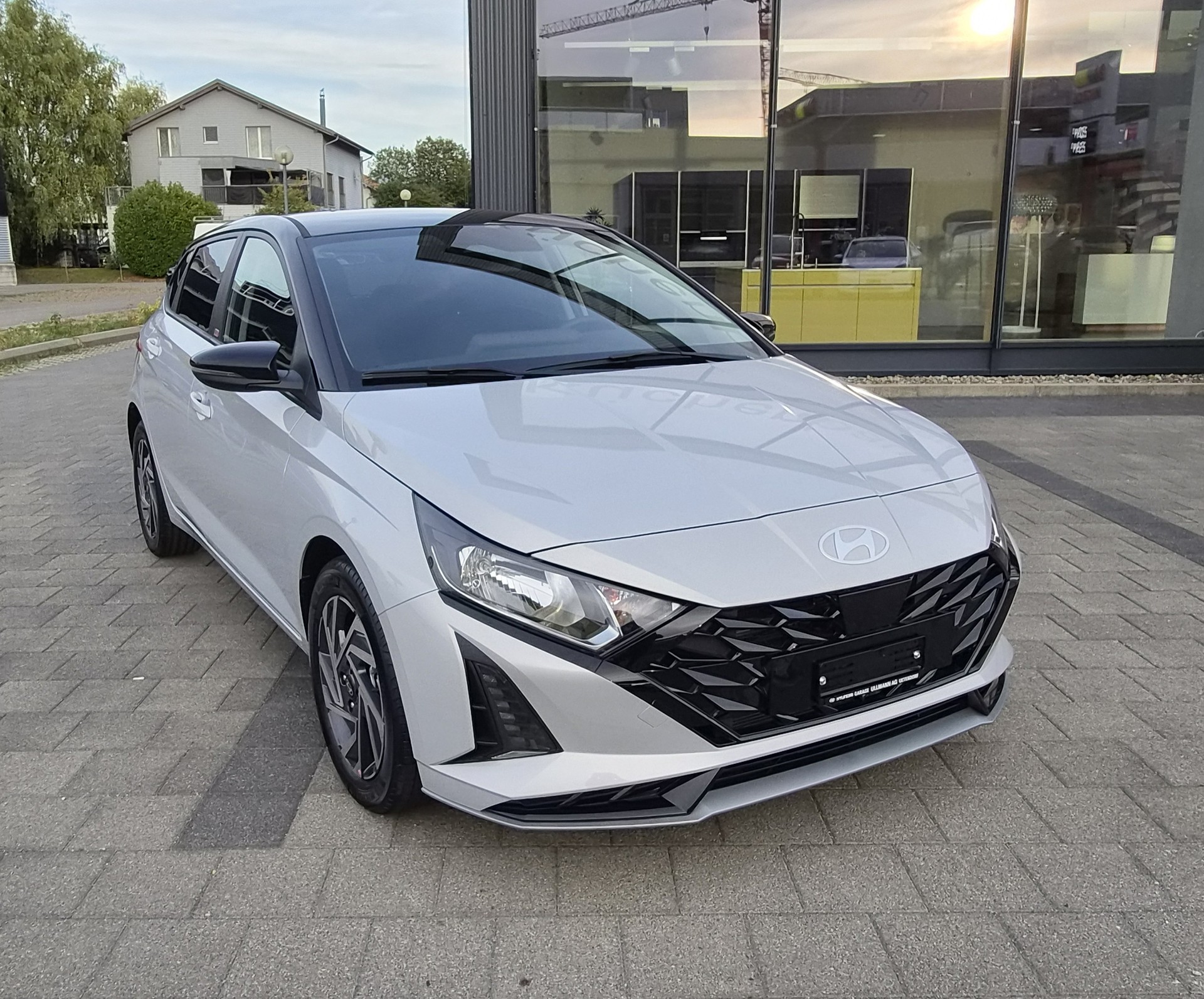 HYUNDAI i20 1.0 T-GDi Amplia GO! DCT-image-1
