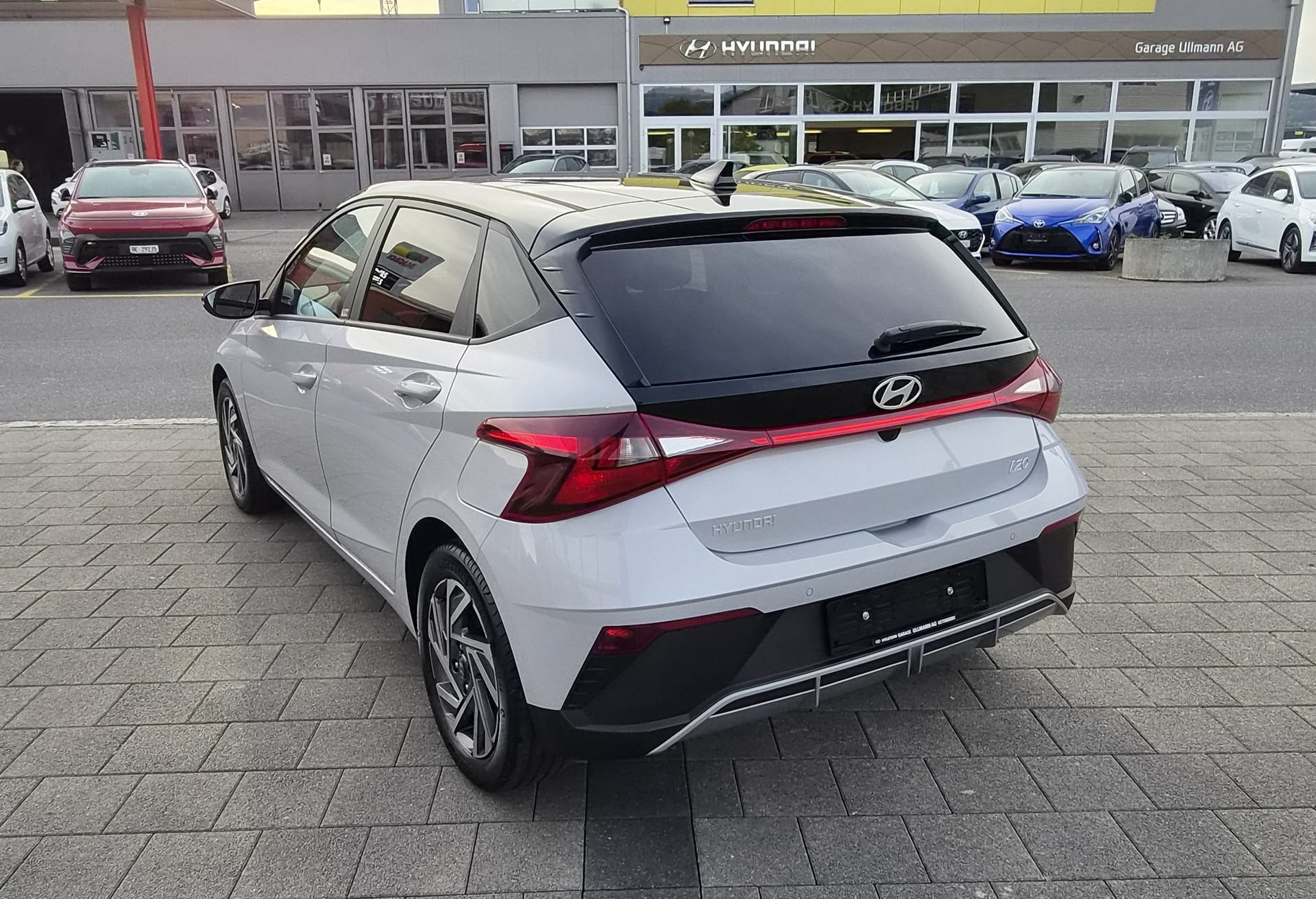 HYUNDAI i20 1.0 T-GDi Amplia GO! DCT-image-5