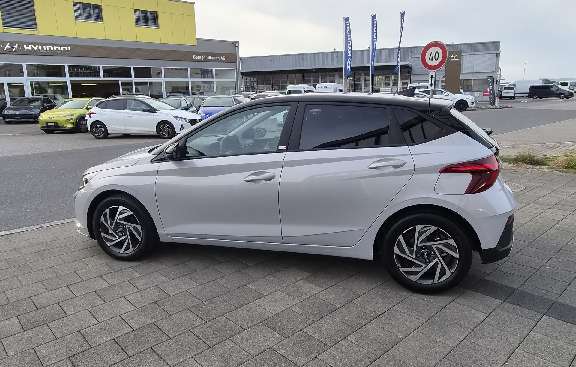 HYUNDAI i20 1.0 T-GDi Amplia GO! DCT-image-6