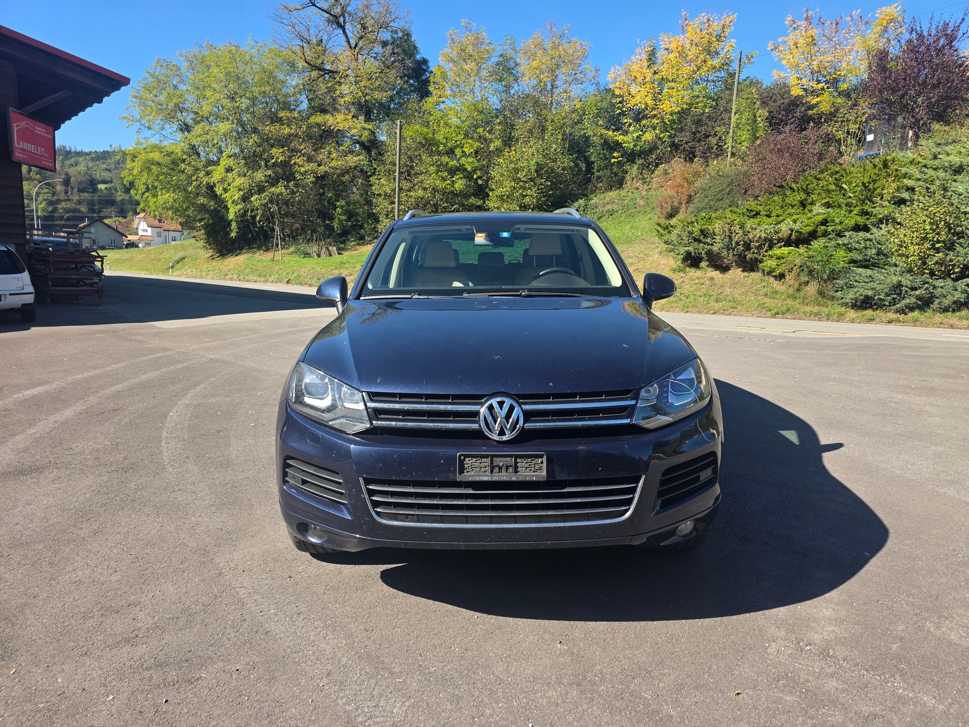VW Touareg 3.0 TDI BlueMotion Technology Tiptronic-image-2