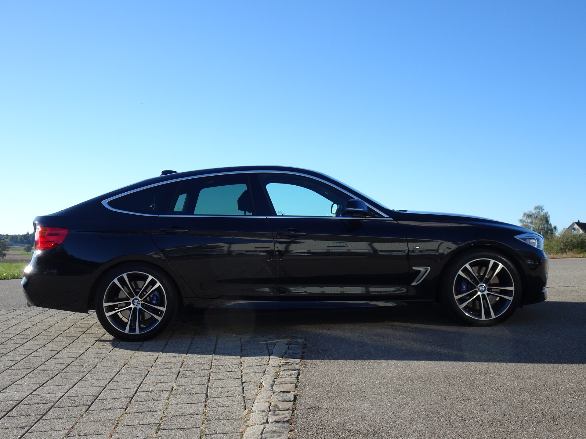 BMW 335i GT xDrive Steptronic M-Sportpaket-image-4