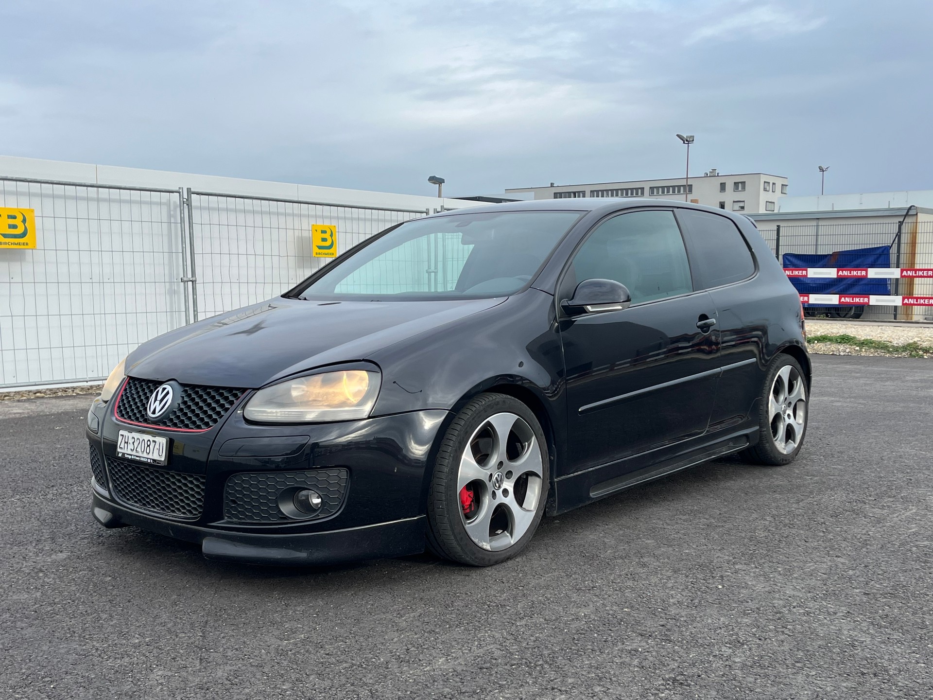 VW Golf 2.0 TFSI GTI-image-5
