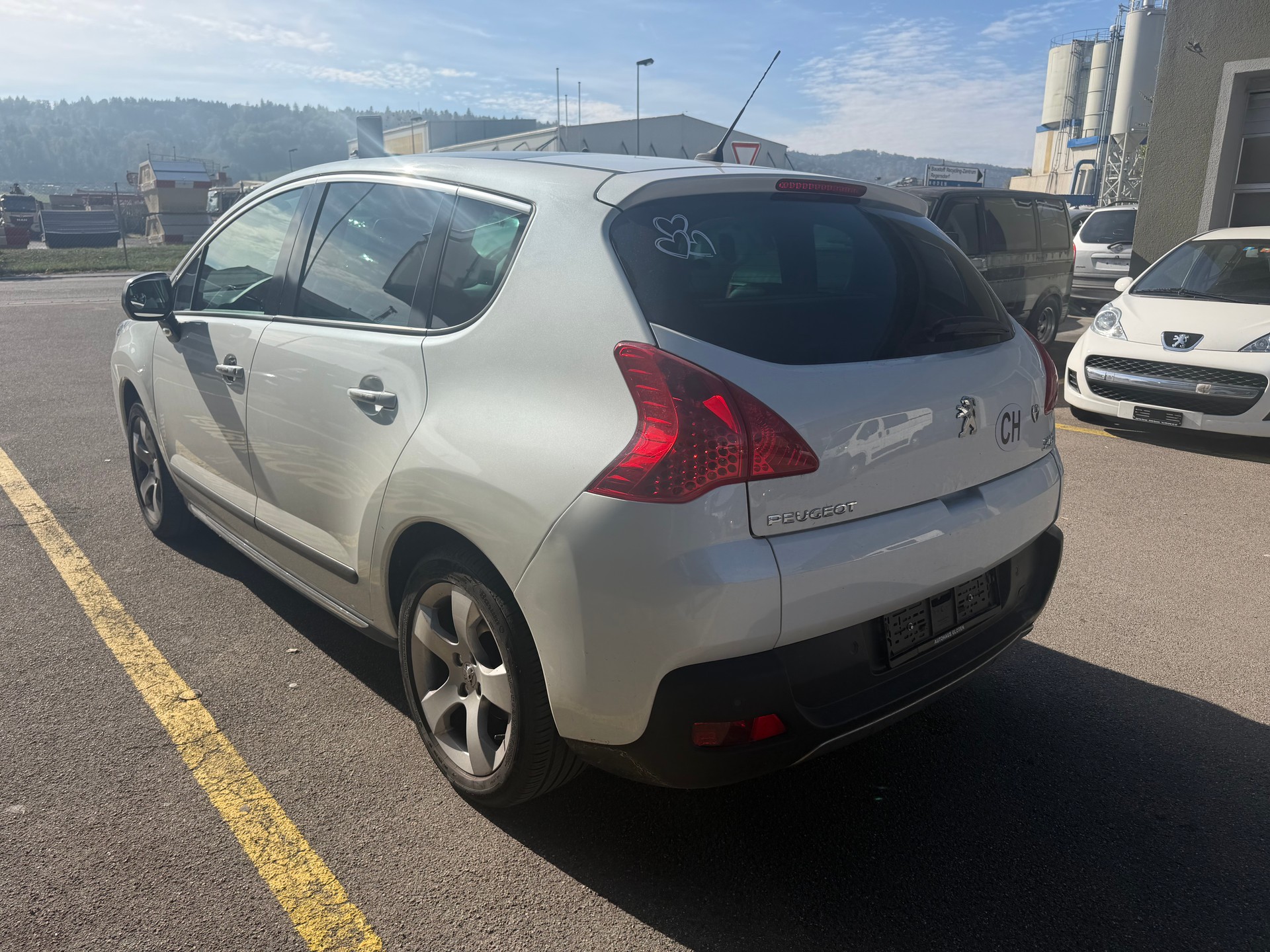PEUGEOT 3008 1.6 16V T Sport Pack Tiptronic-image-5