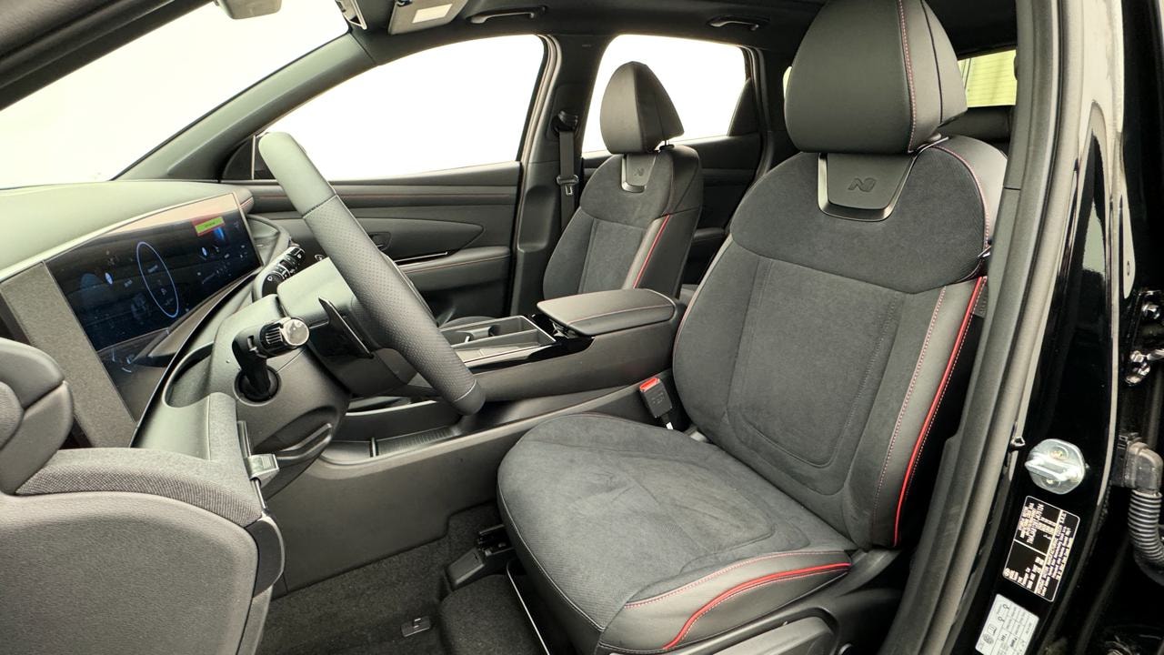 HYUNDAI Tucson 1.6 TGDI PHEV N-Line 4WD-image-4