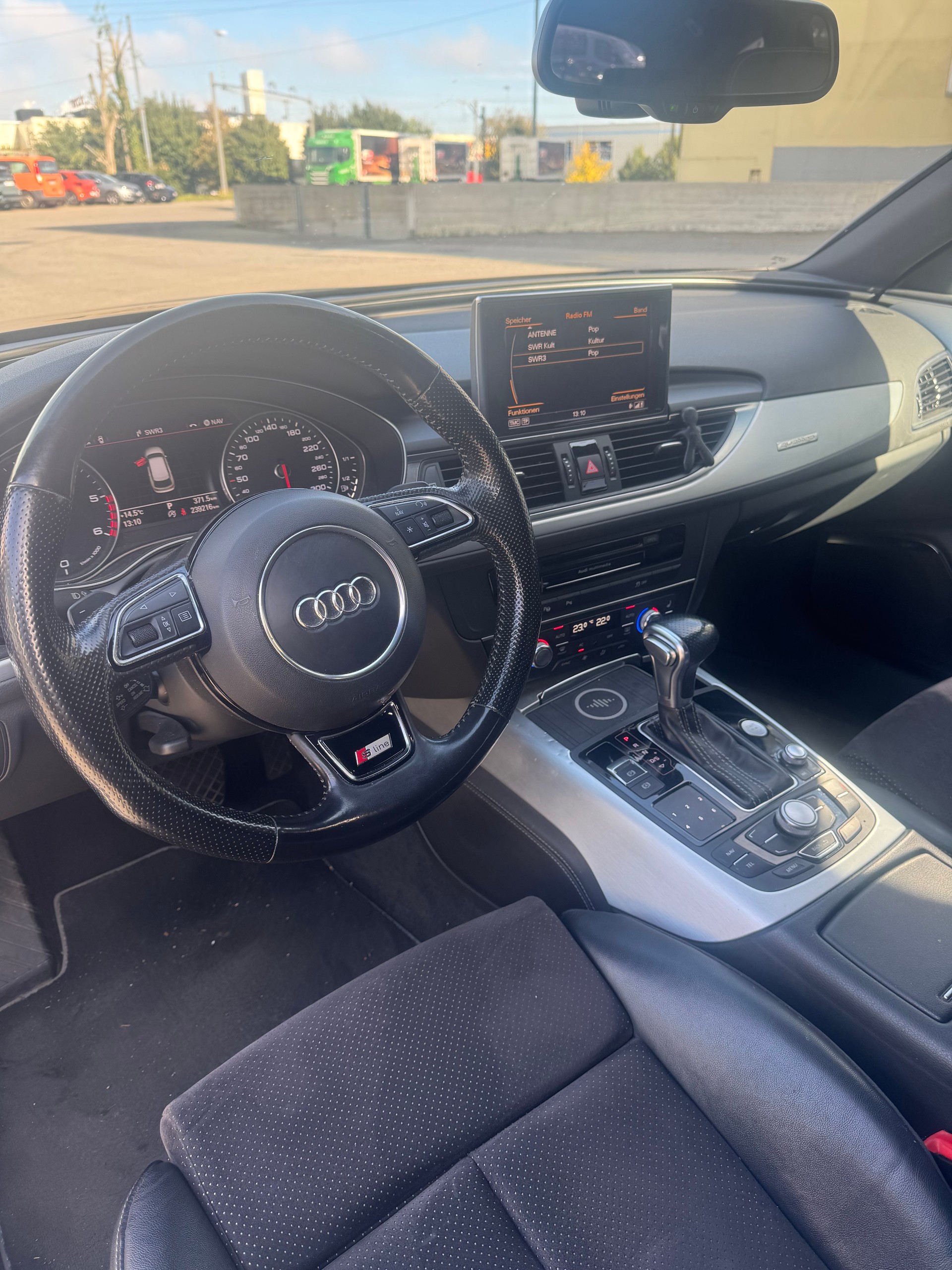 AUDI 3.0 V6 TDI 245 Ambition q.S-Tr 3x S-Line Luftfahrwerk /Standheizung-image-2