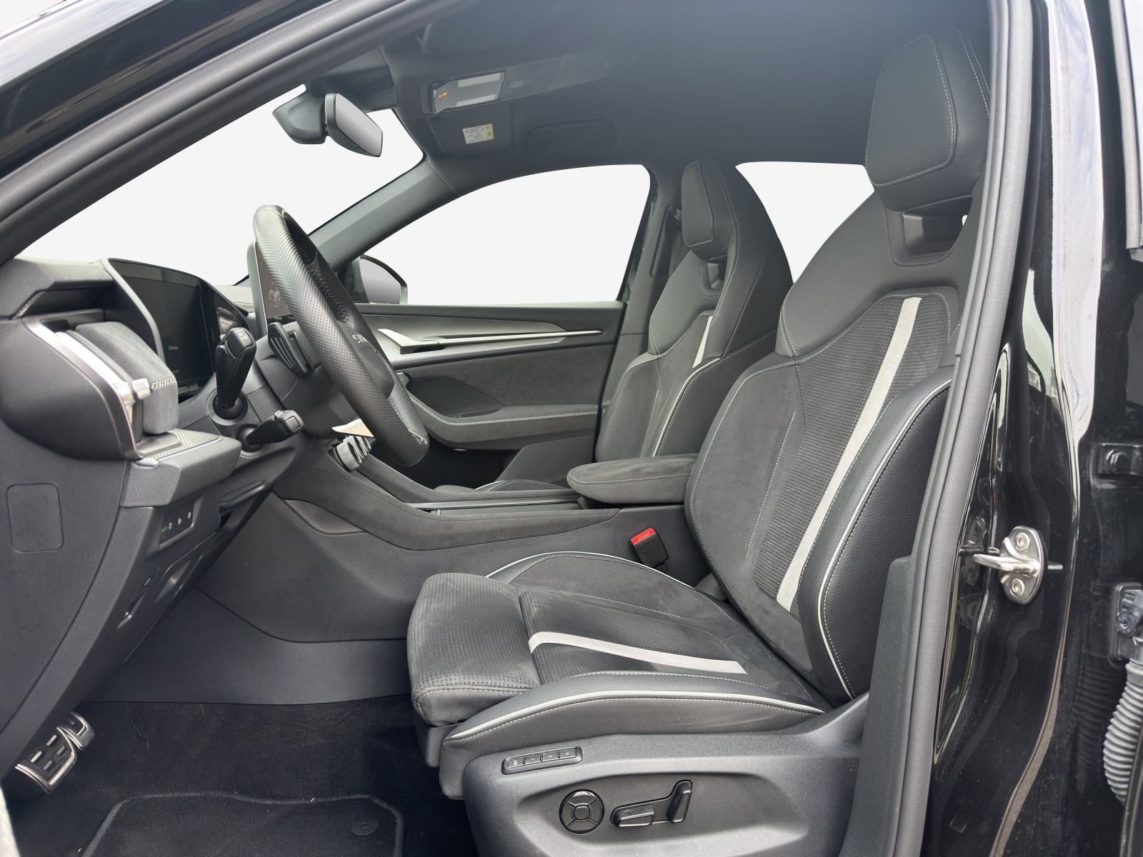 SKODA Kodiaq 2.0 TSI Sportline 4x4-image-7