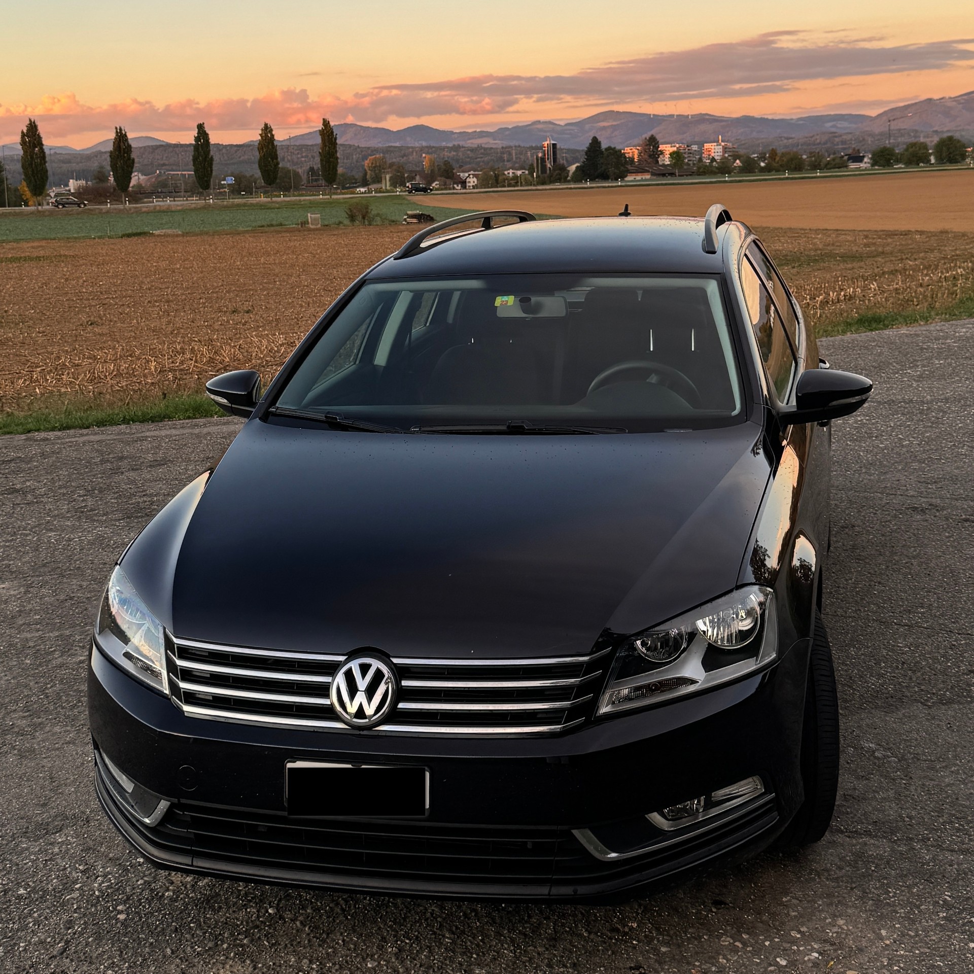 VW 2.0 TDI 140 BlueMT Trendline-image-0