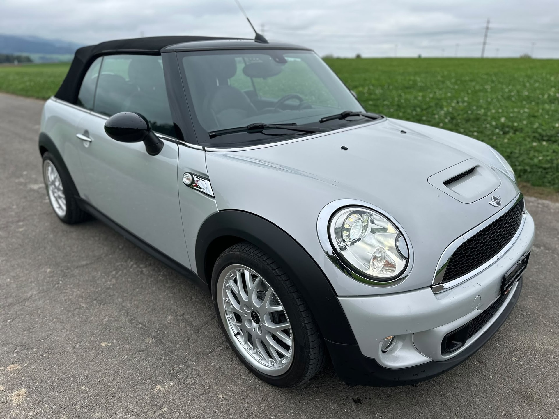 MINI Cooper S Cabriolet-image-8