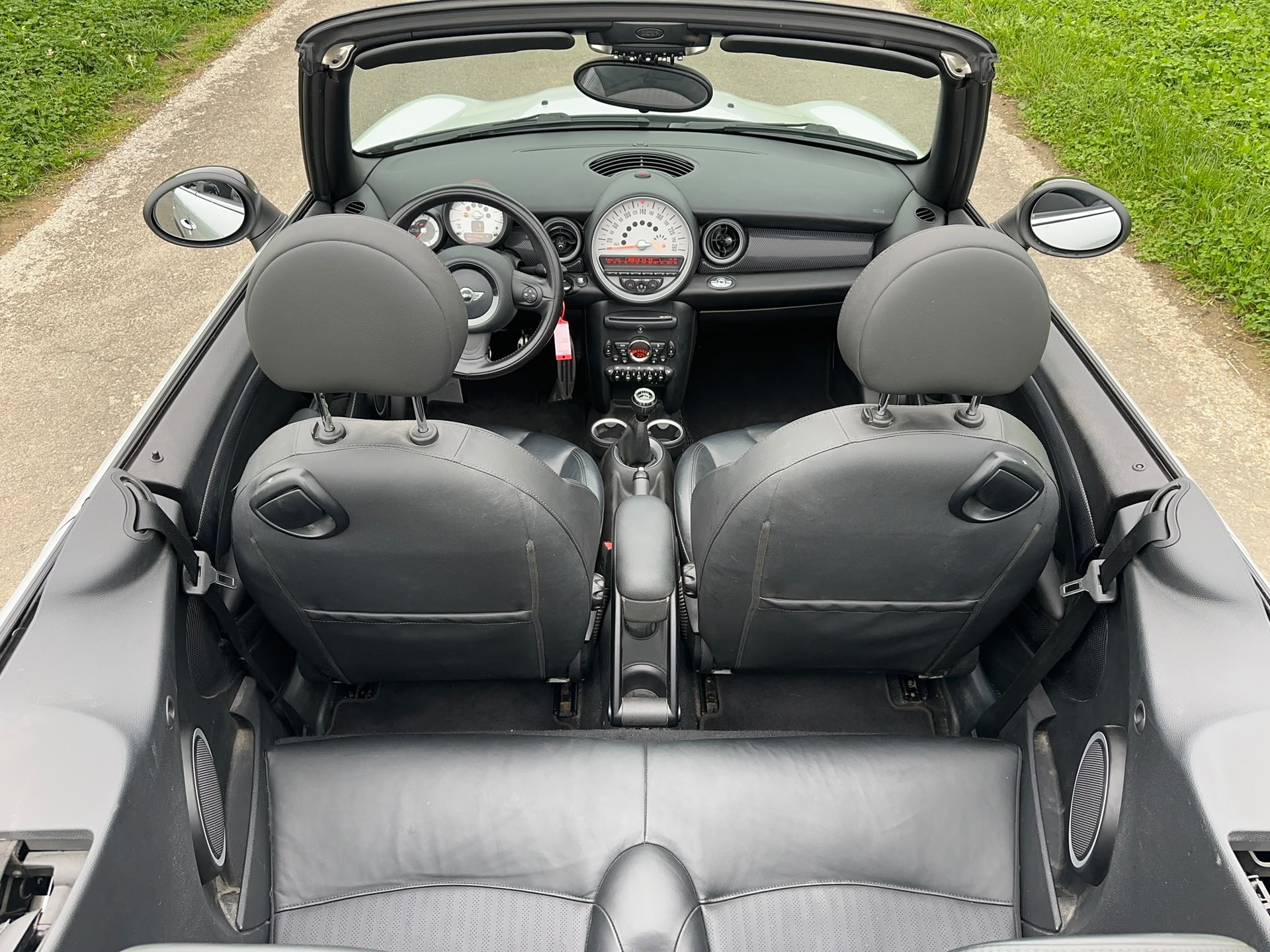 MINI Cooper S Cabriolet-image-15