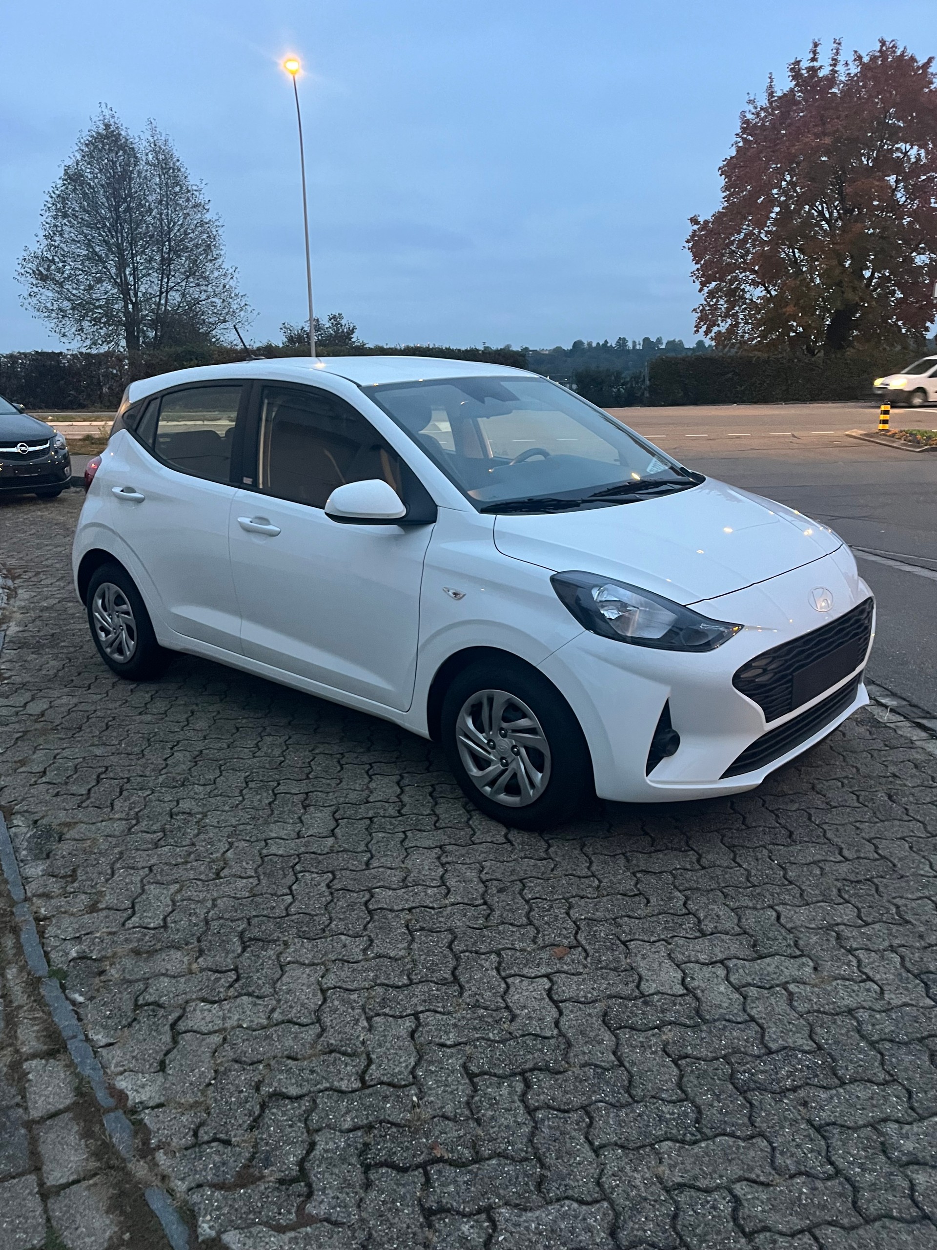 HYUNDAI i10 1.0 Origo Aut.-image-1