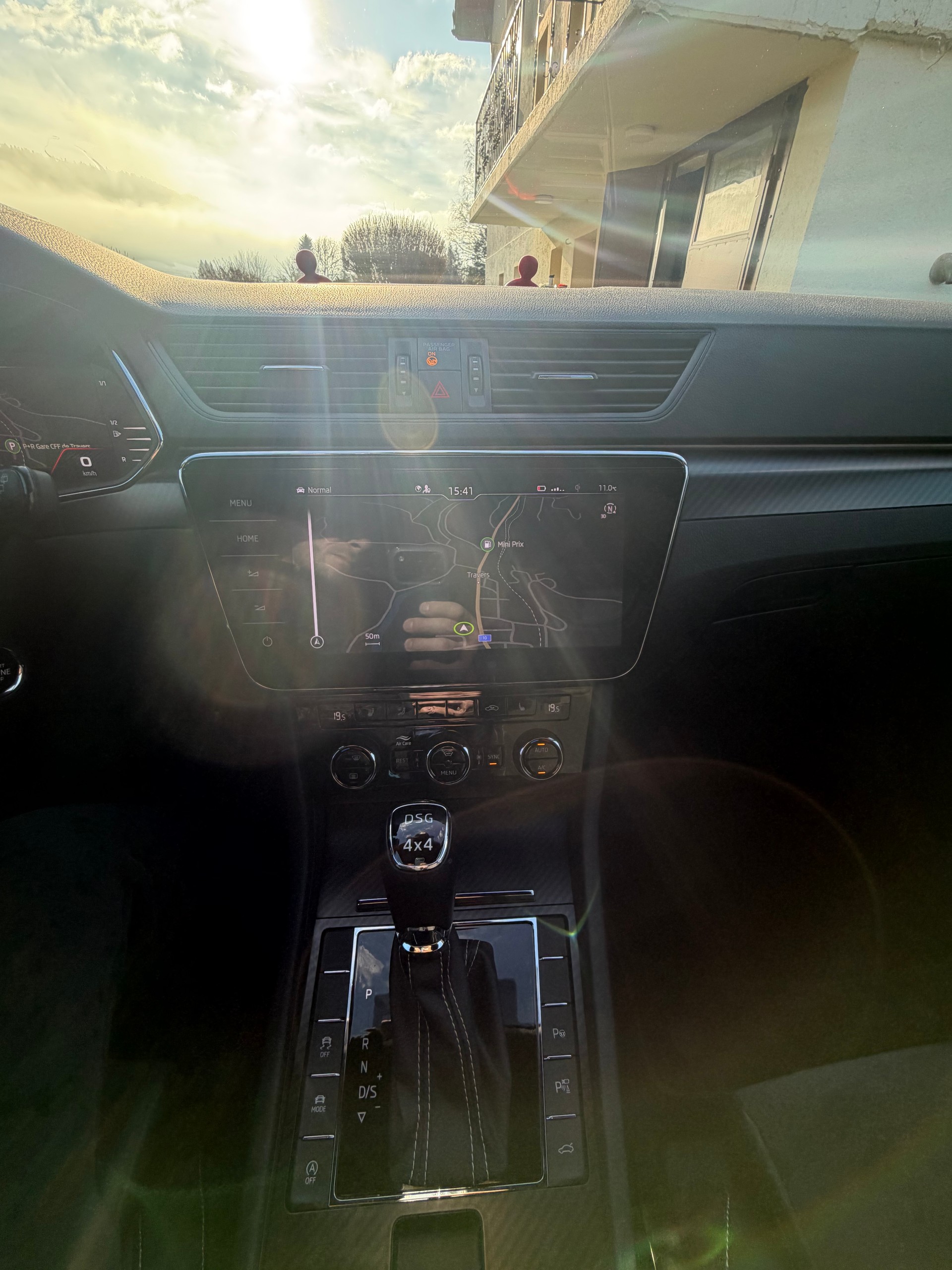 SKODA 2.0 TSI SportLine 4x4 DSG-image-5