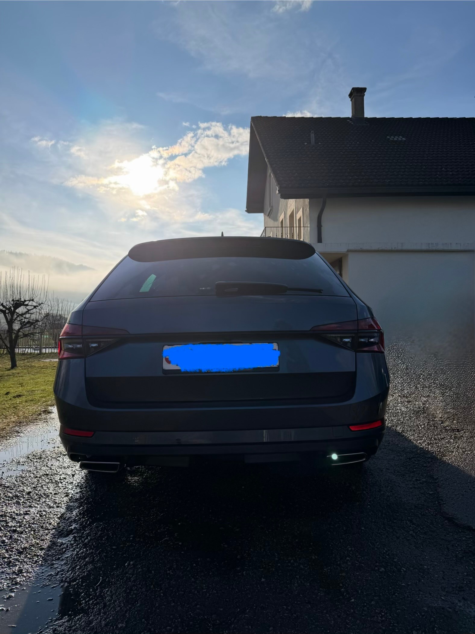 SKODA 2.0 TSI SportLine 4x4 DSG-image-2
