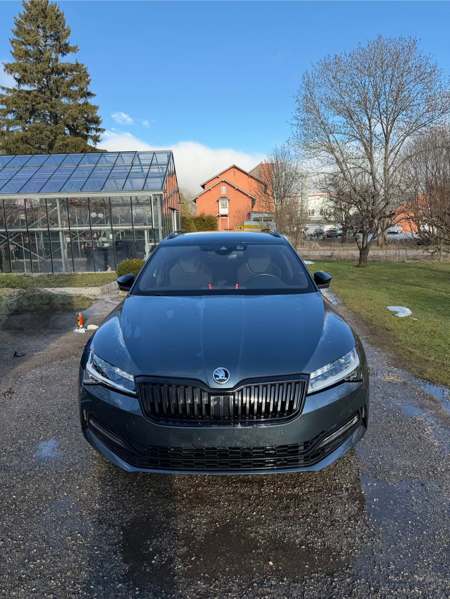 Car photo