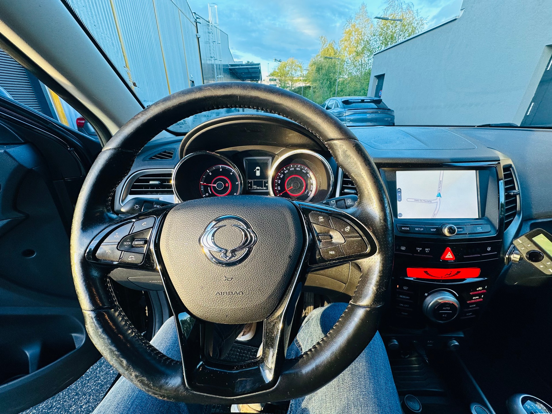 KGM-SsangYong XLV 1.6 eXDi Sapphire 4WD-image-10