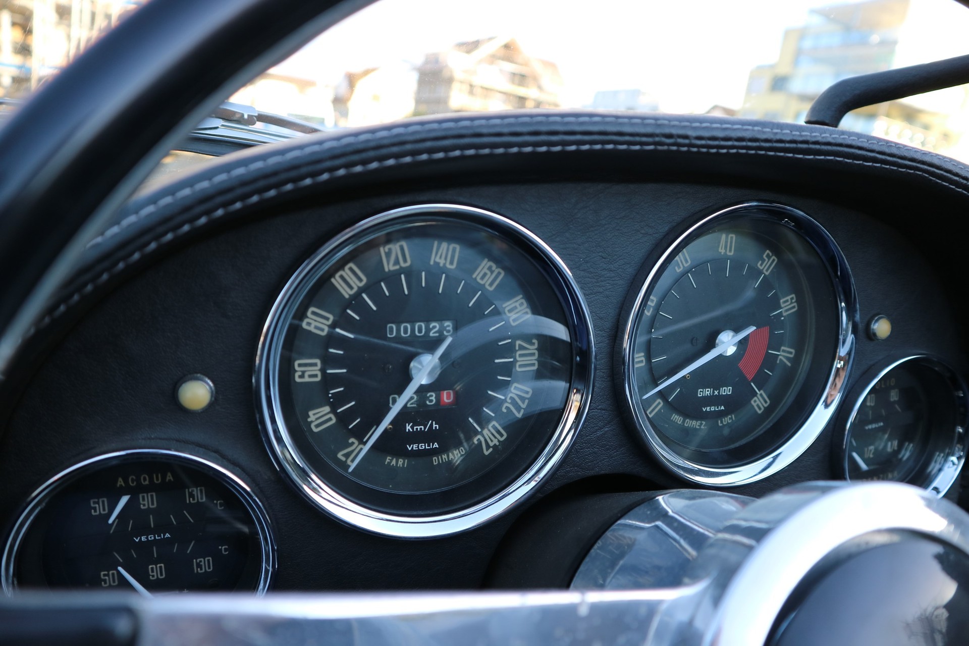 ALFA ROMEO SPIDER 2600-image-7