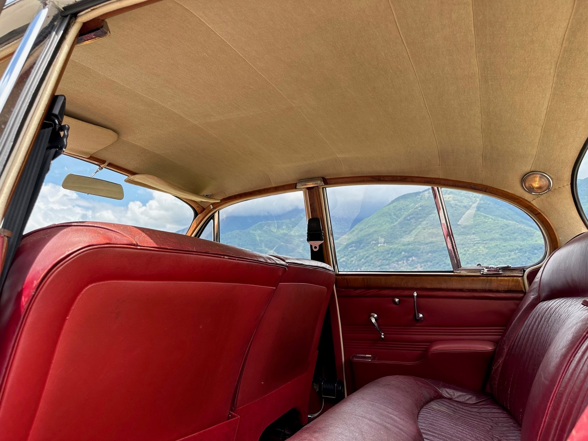 JAGUAR MK 2 3.4-image-12