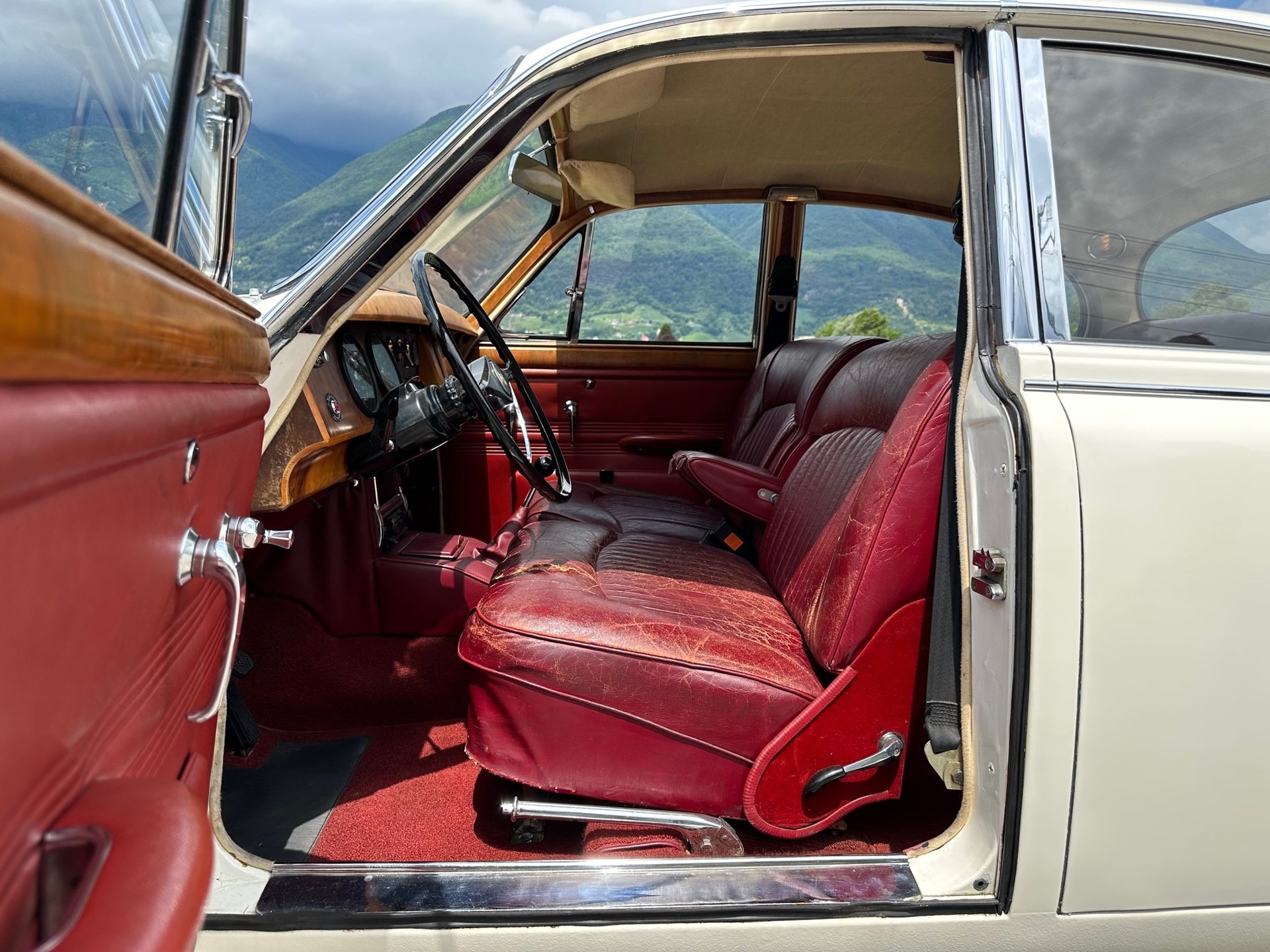 JAGUAR MK 2 3.4-image-5