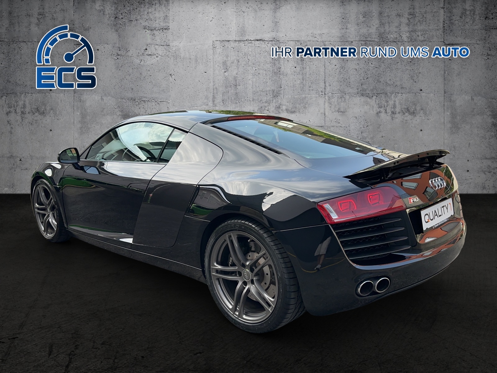 AUDI R8 Coupé 4.2-image-3