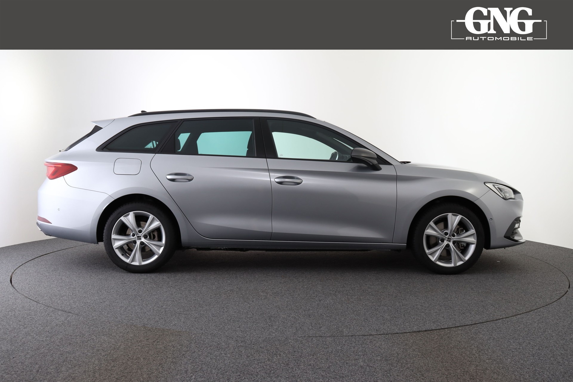 SEAT Leon ST 1.4 eHybrid pHEV DSG FR-image-7