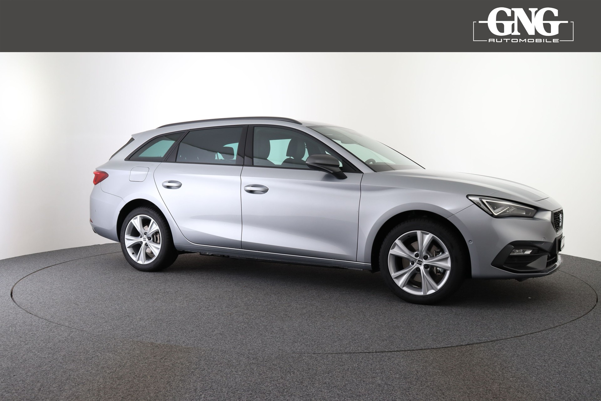 SEAT Leon ST 1.4 eHybrid pHEV DSG FR-image-8