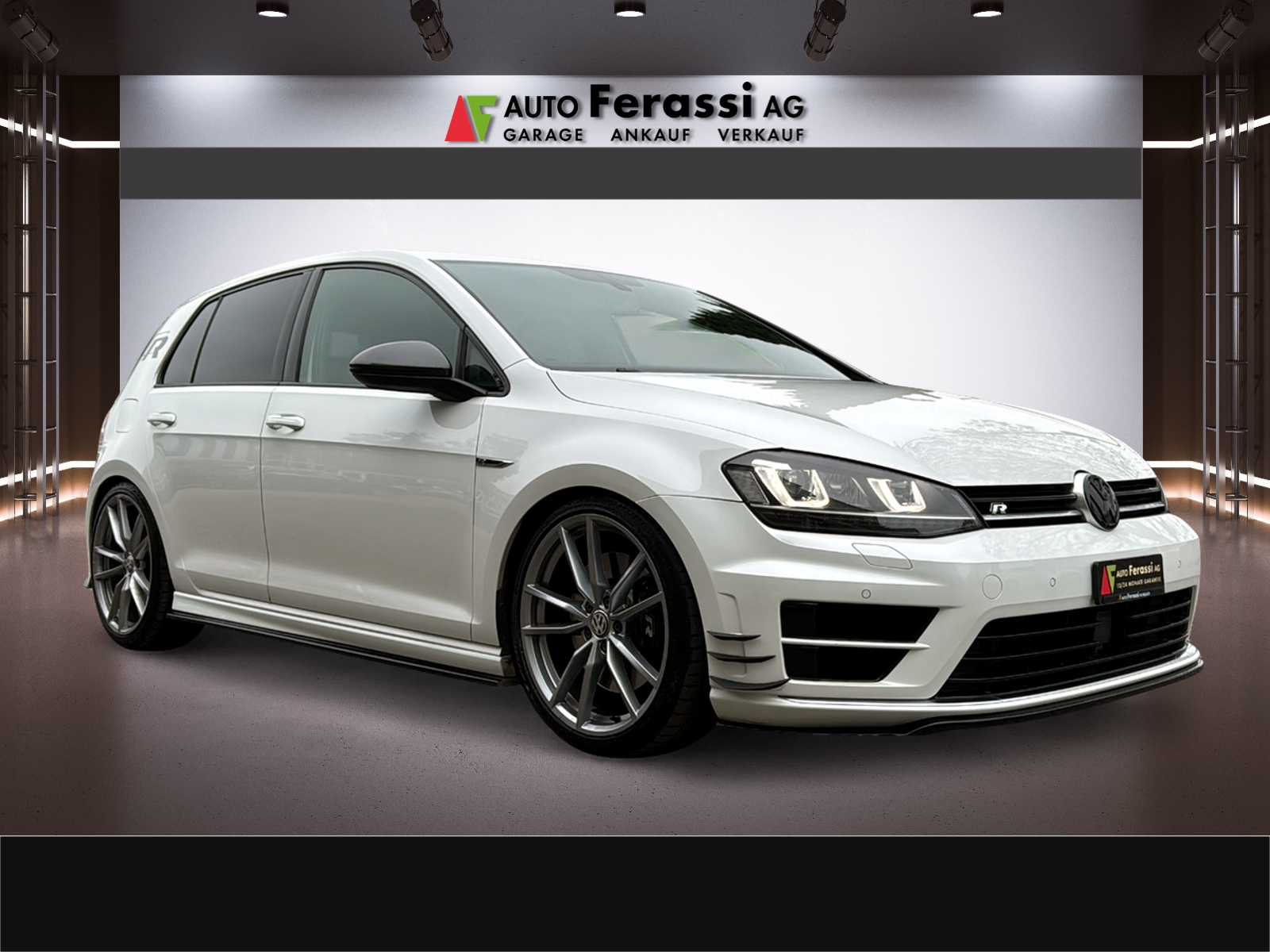 VW Golf 2.0 TSI R 4Motion DSG-image-6